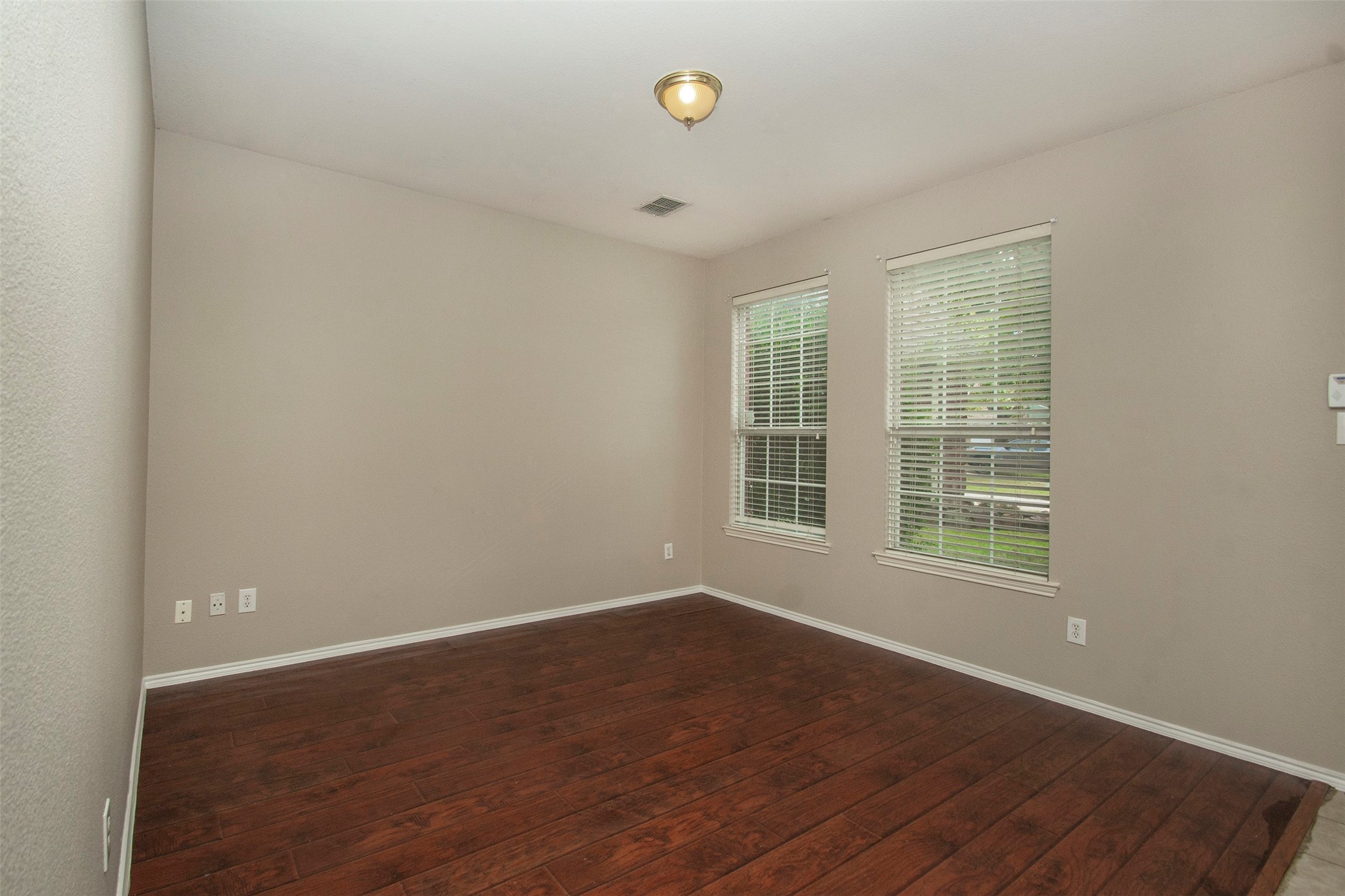 6604 Marquette Circle