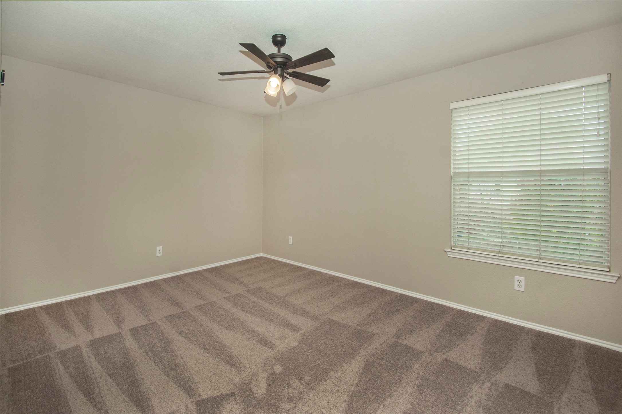 6604 Marquette Circle