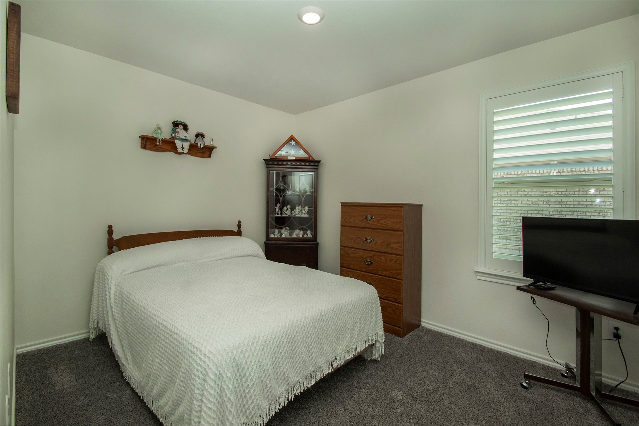 700 Windrow Drive