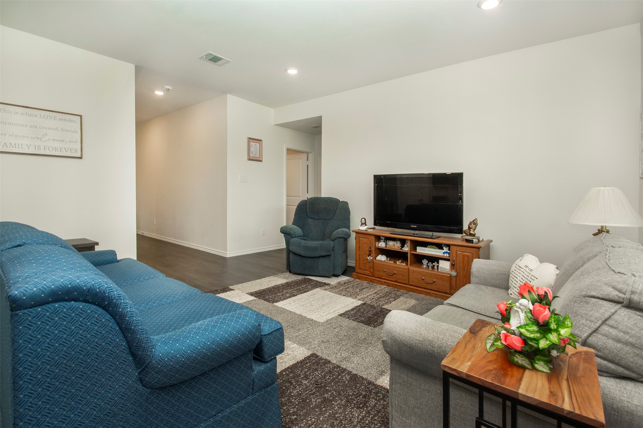 700 Windrow Drive