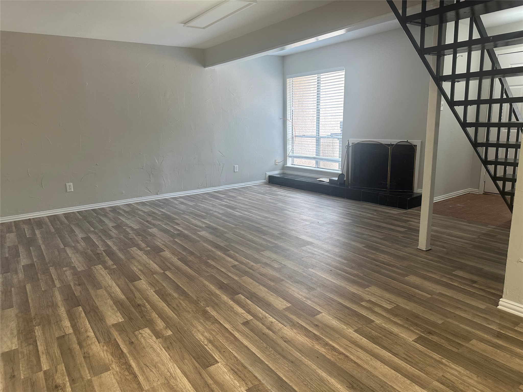 3121 Park Lane 1147