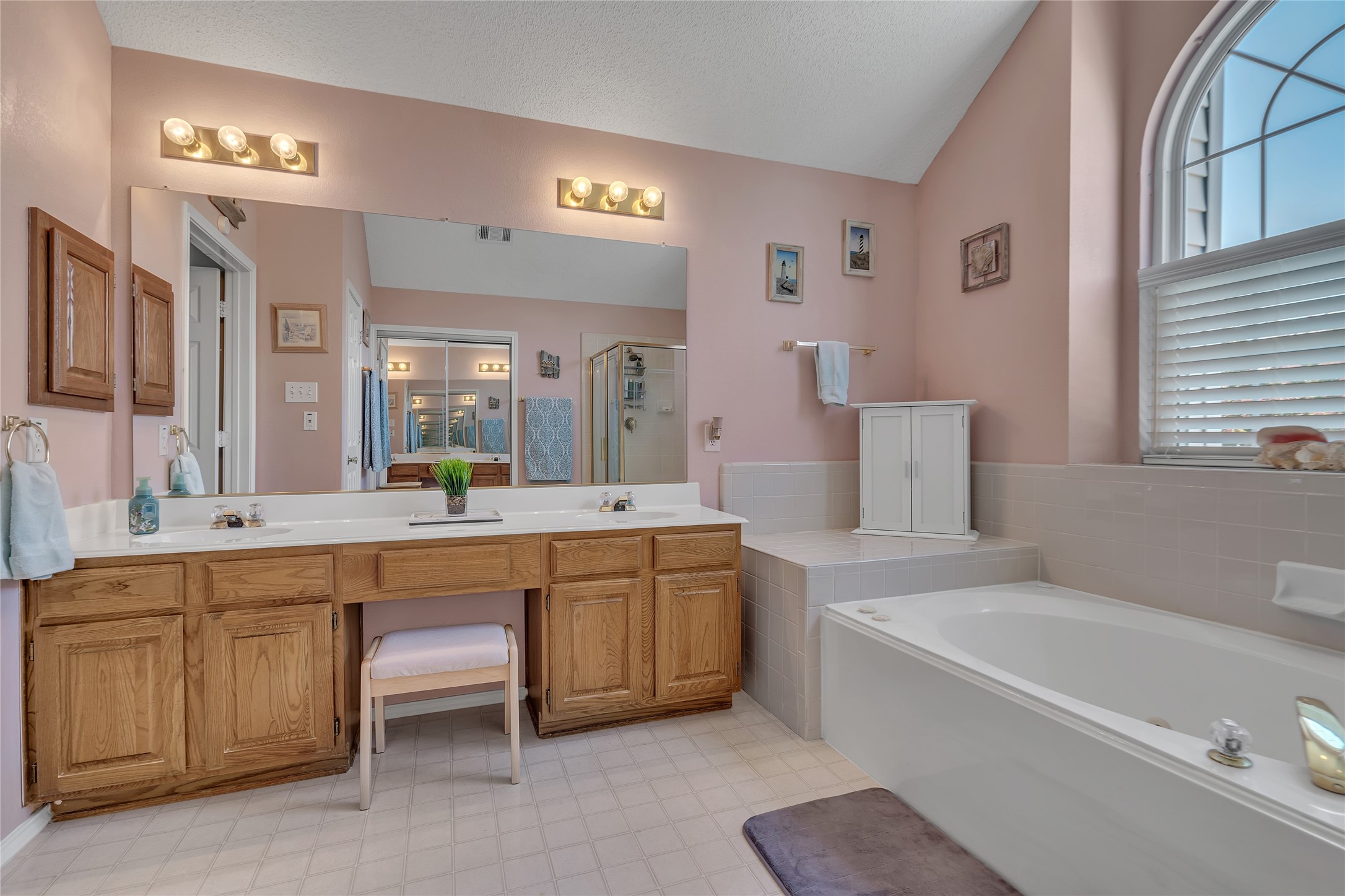 722 Cottonwood Bend Drive
