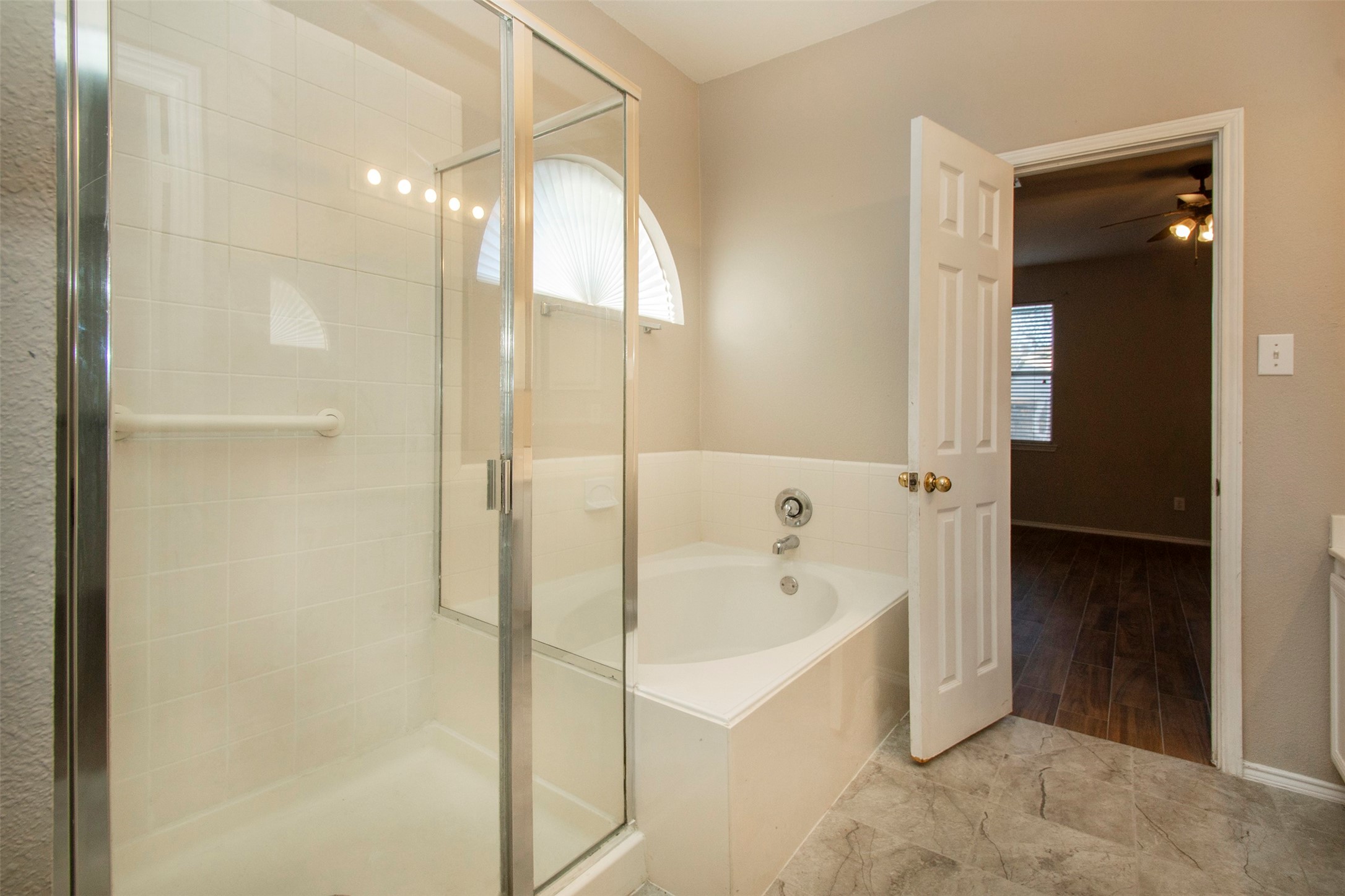 6604 Marquette Circle