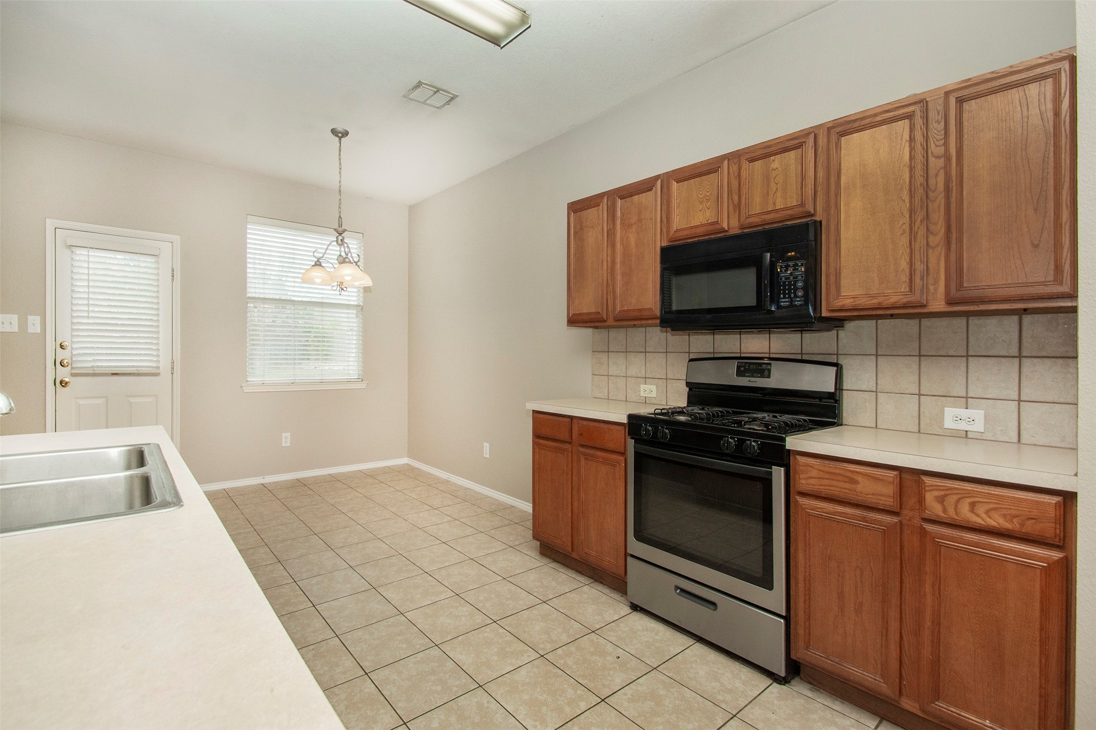6604 Marquette Circle
