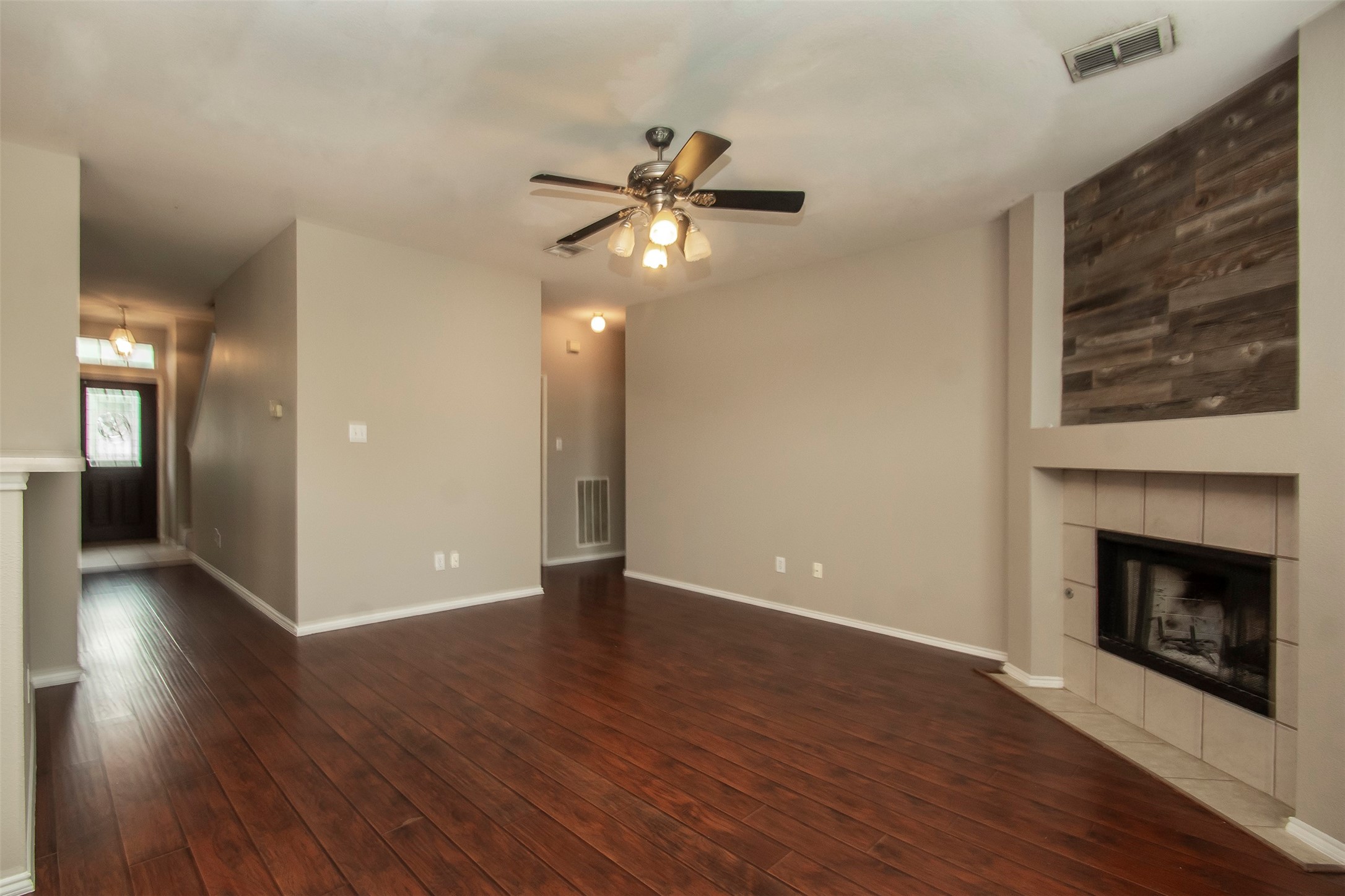 6604 Marquette Circle