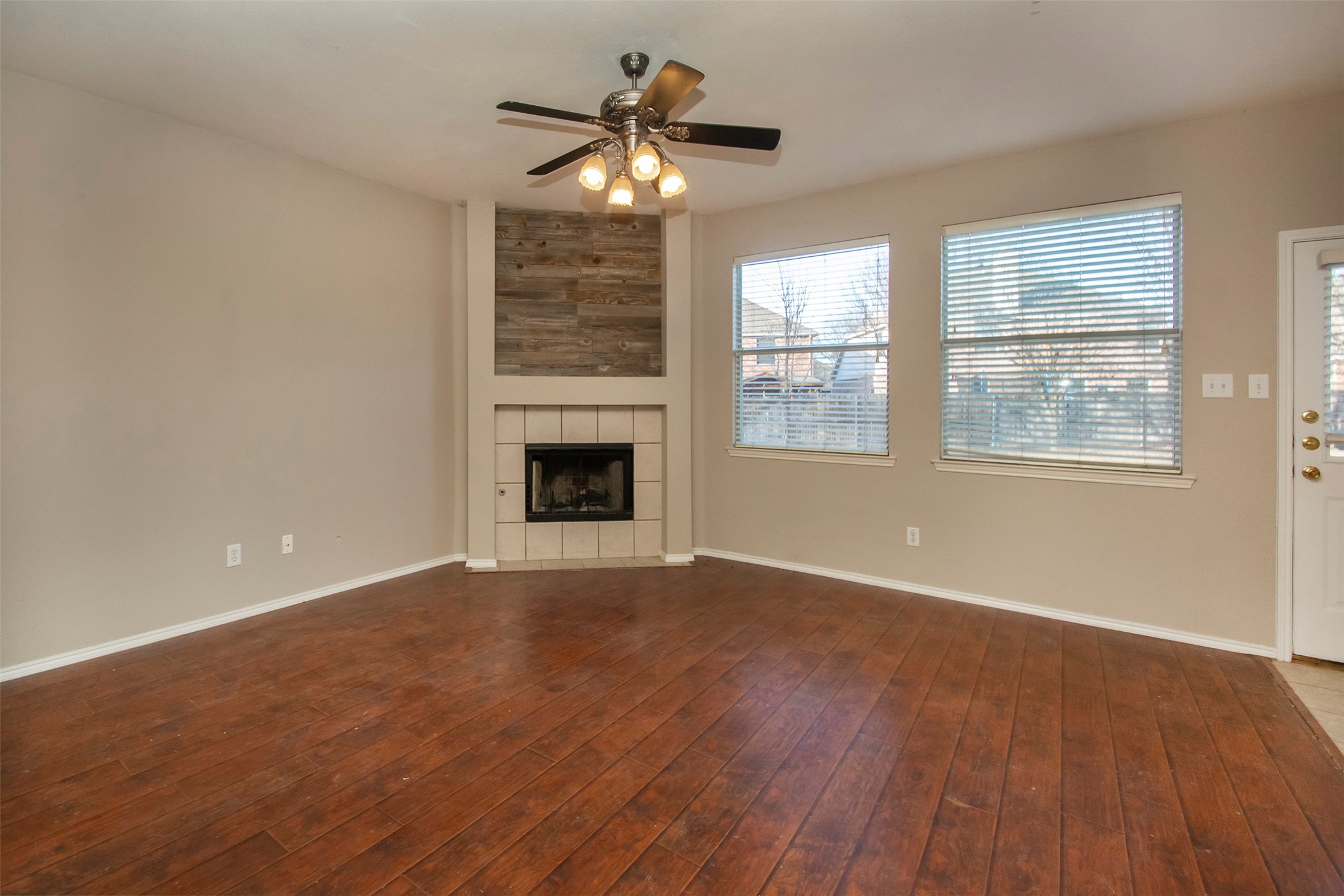 6604 Marquette Circle
