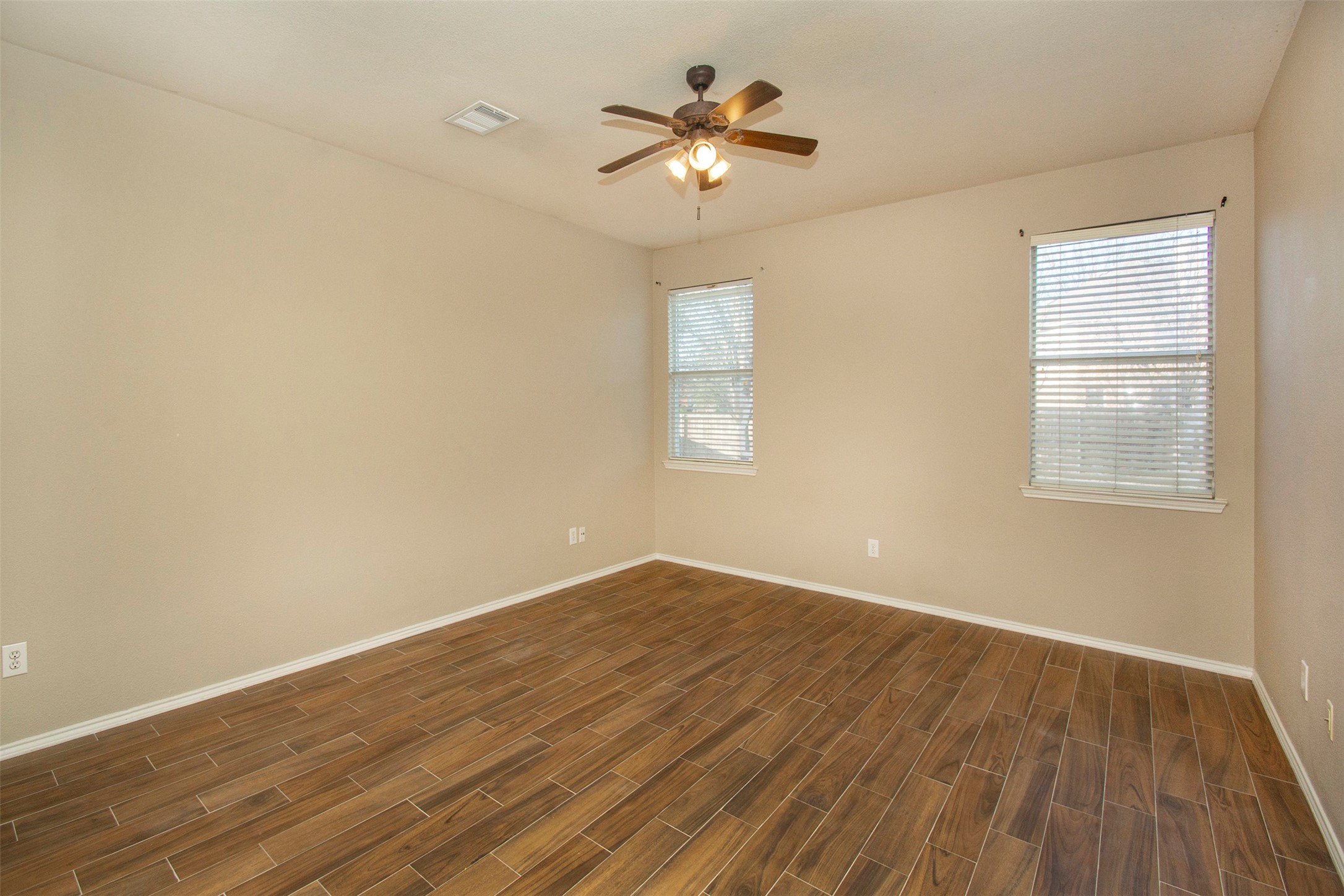 6604 Marquette Circle