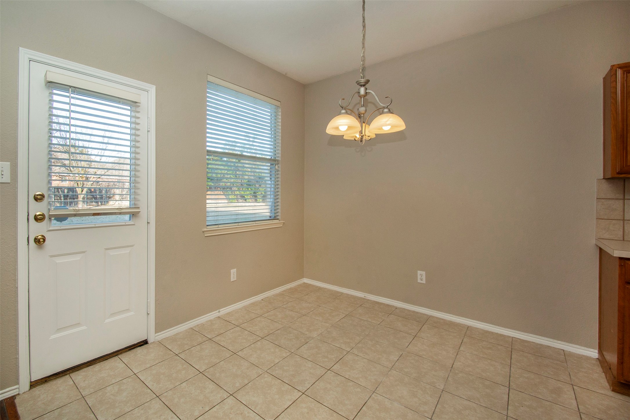 6604 Marquette Circle