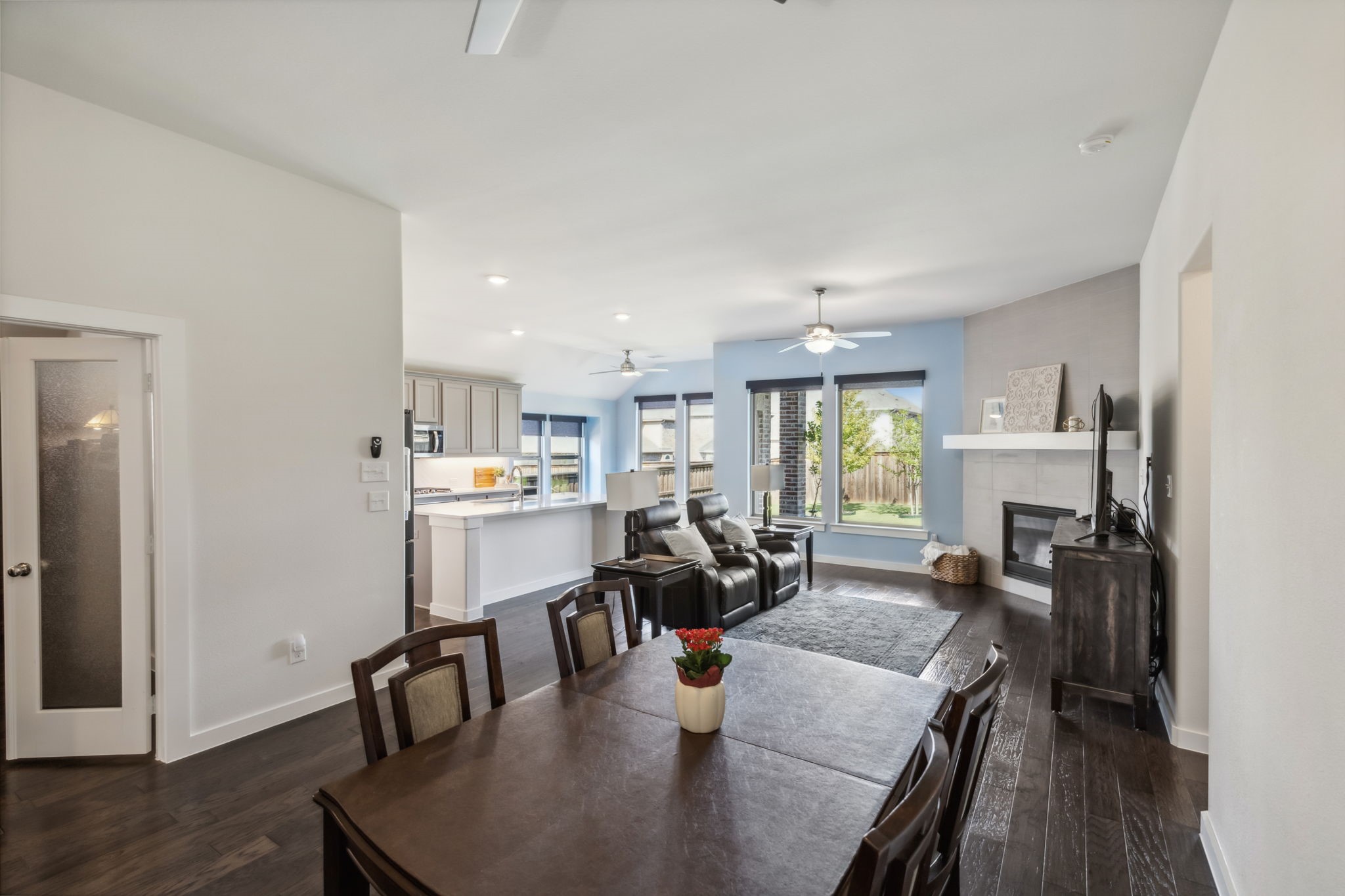 1315 Divine Rose Way