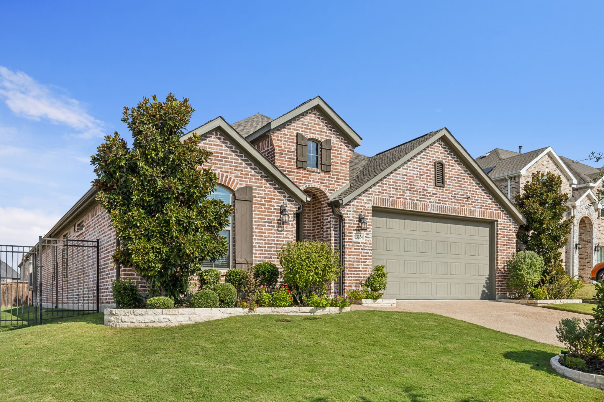 1315 Divine Rose Way