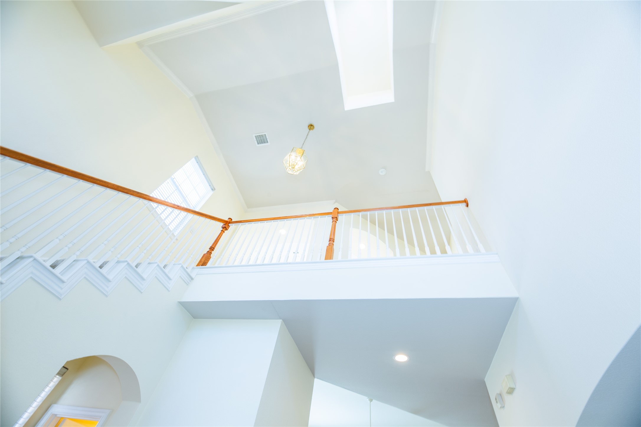 2033 Londonderry Drive