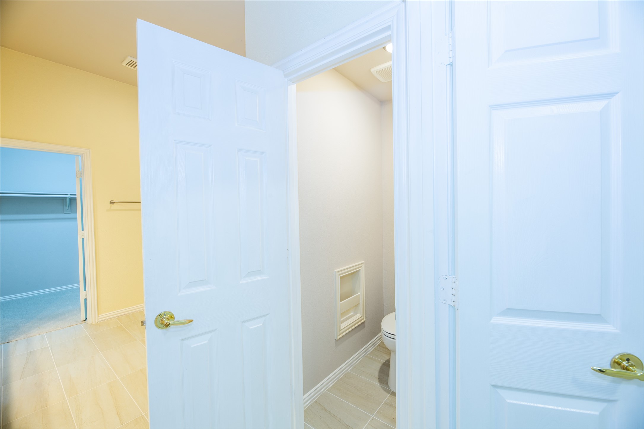 2033 Londonderry Drive