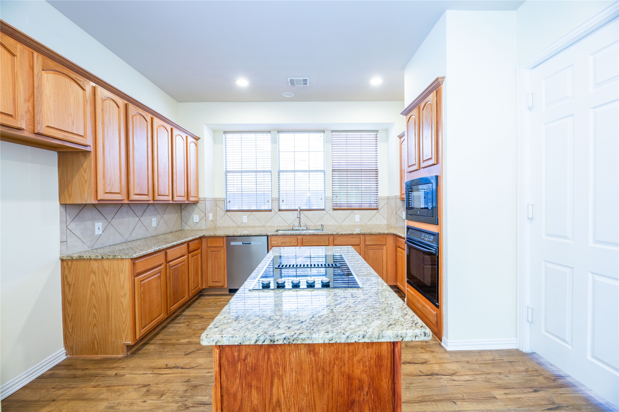 2033 Londonderry Drive