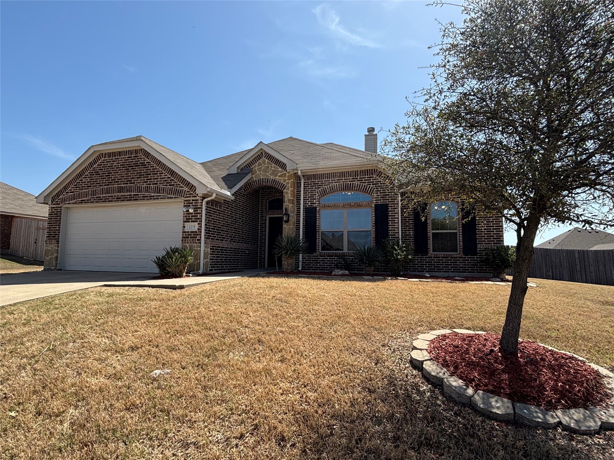 119 Hillcrest Way
