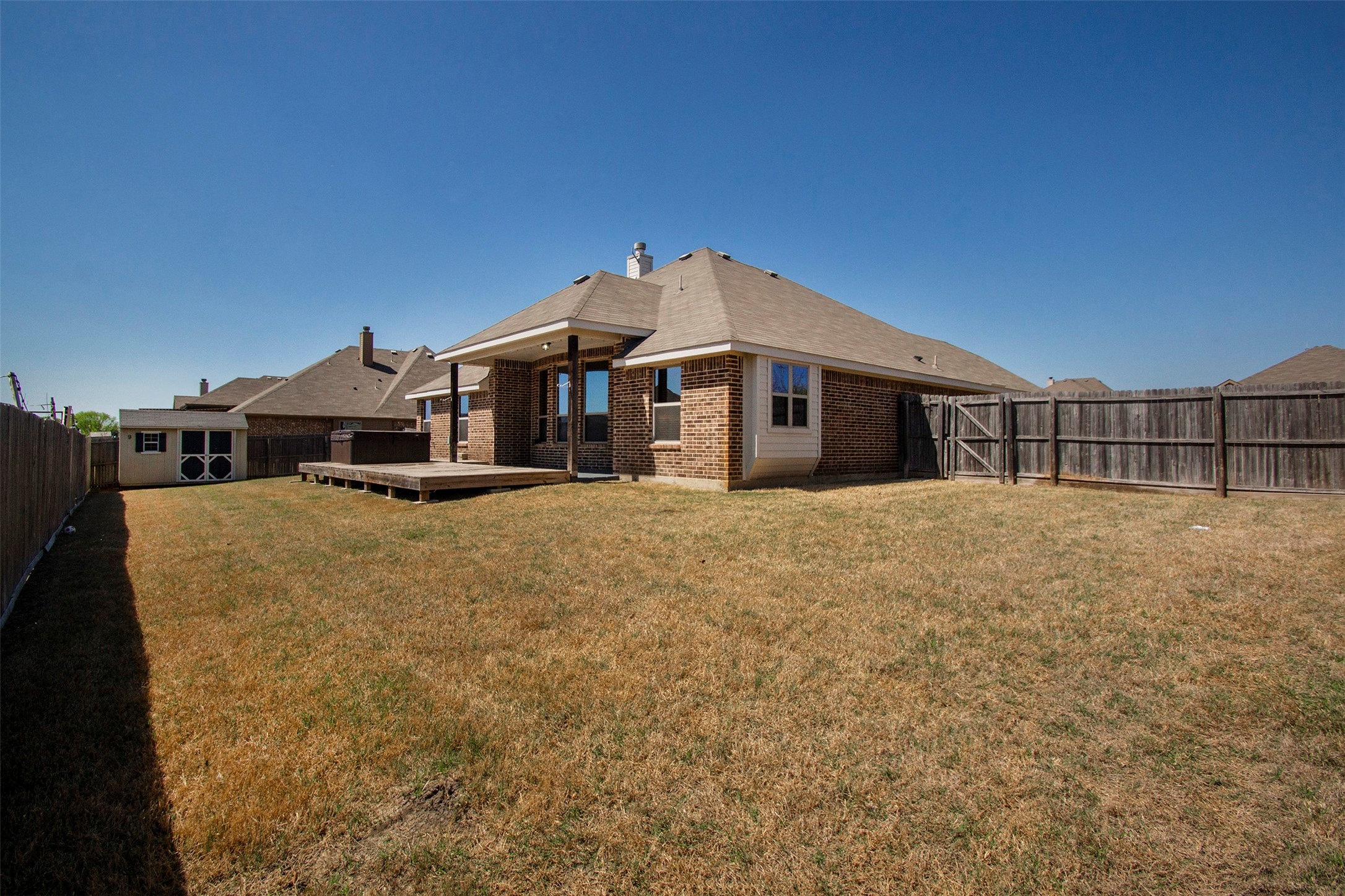 119 Hillcrest Way