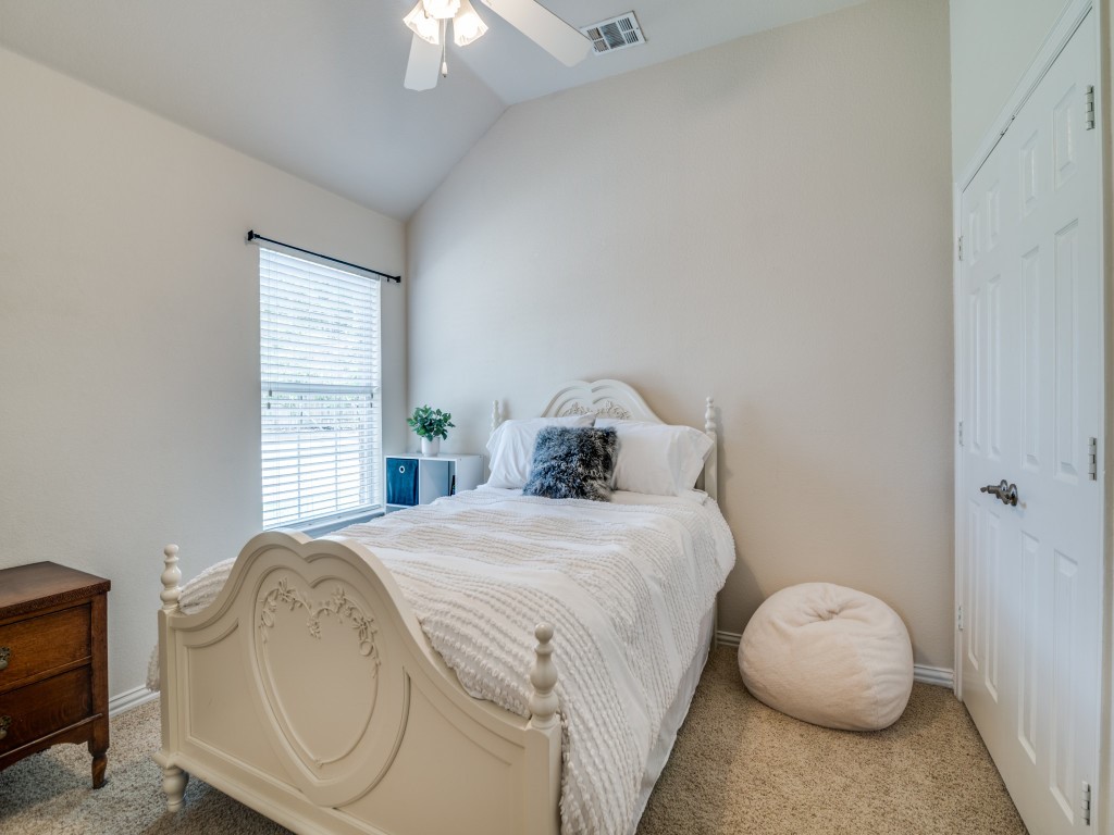 958 Briar Oaks Drive