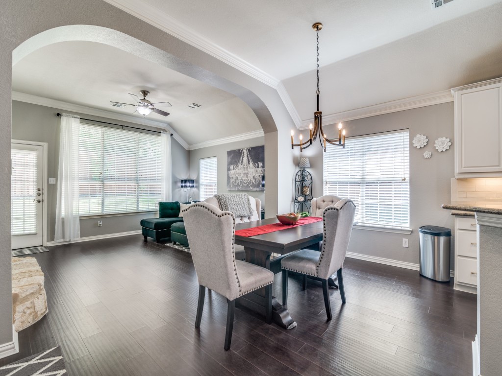 958 Briar Oaks Drive
