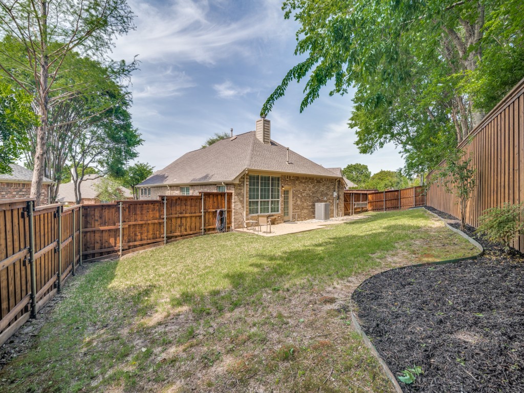 958 Briar Oaks Drive