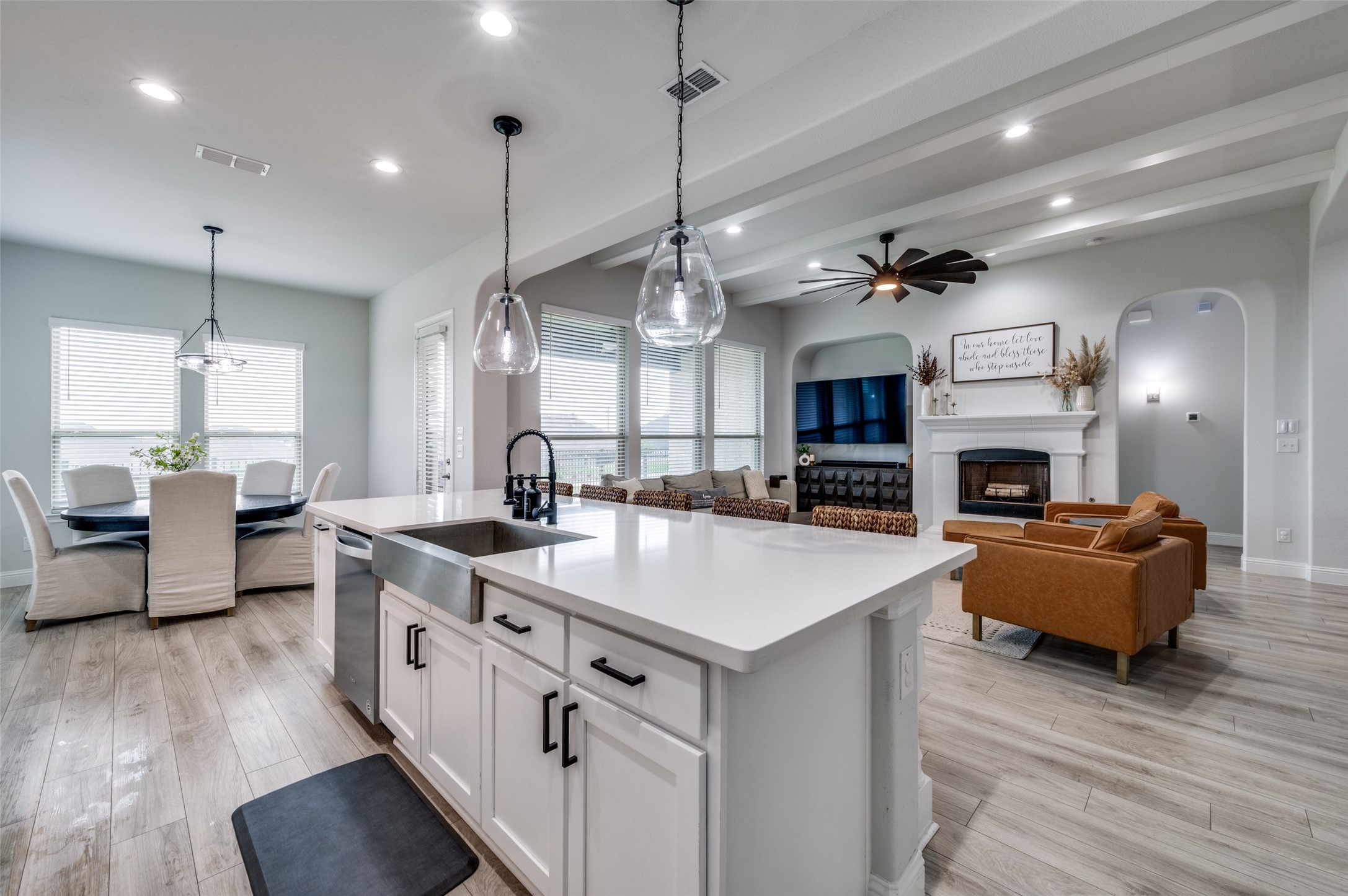 1206 Gray Fox Lane