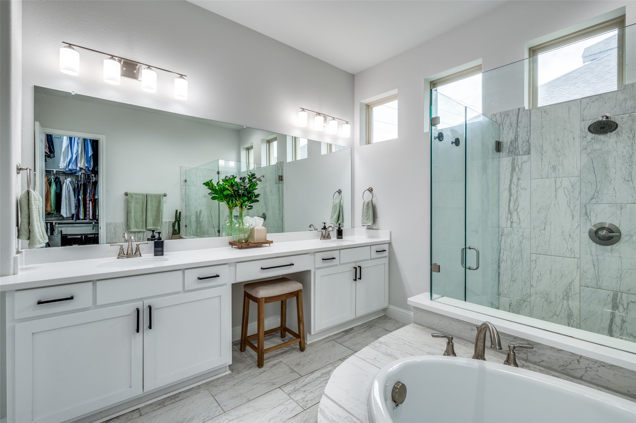 1206 Gray Fox Lane