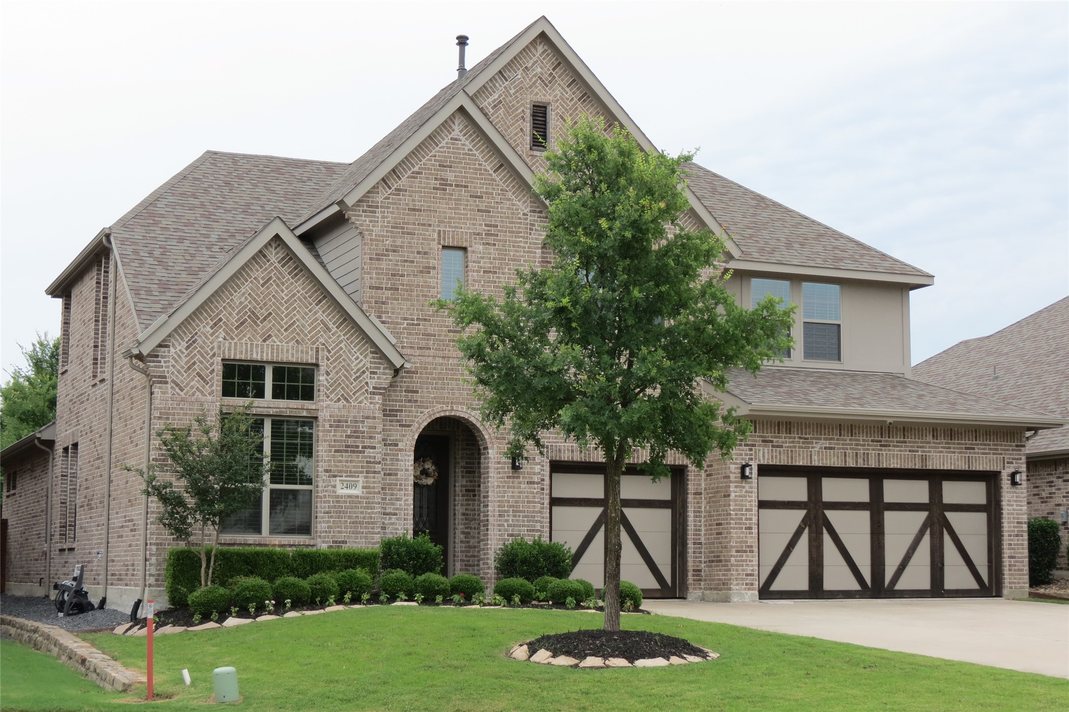 2409 Cross Oak Place