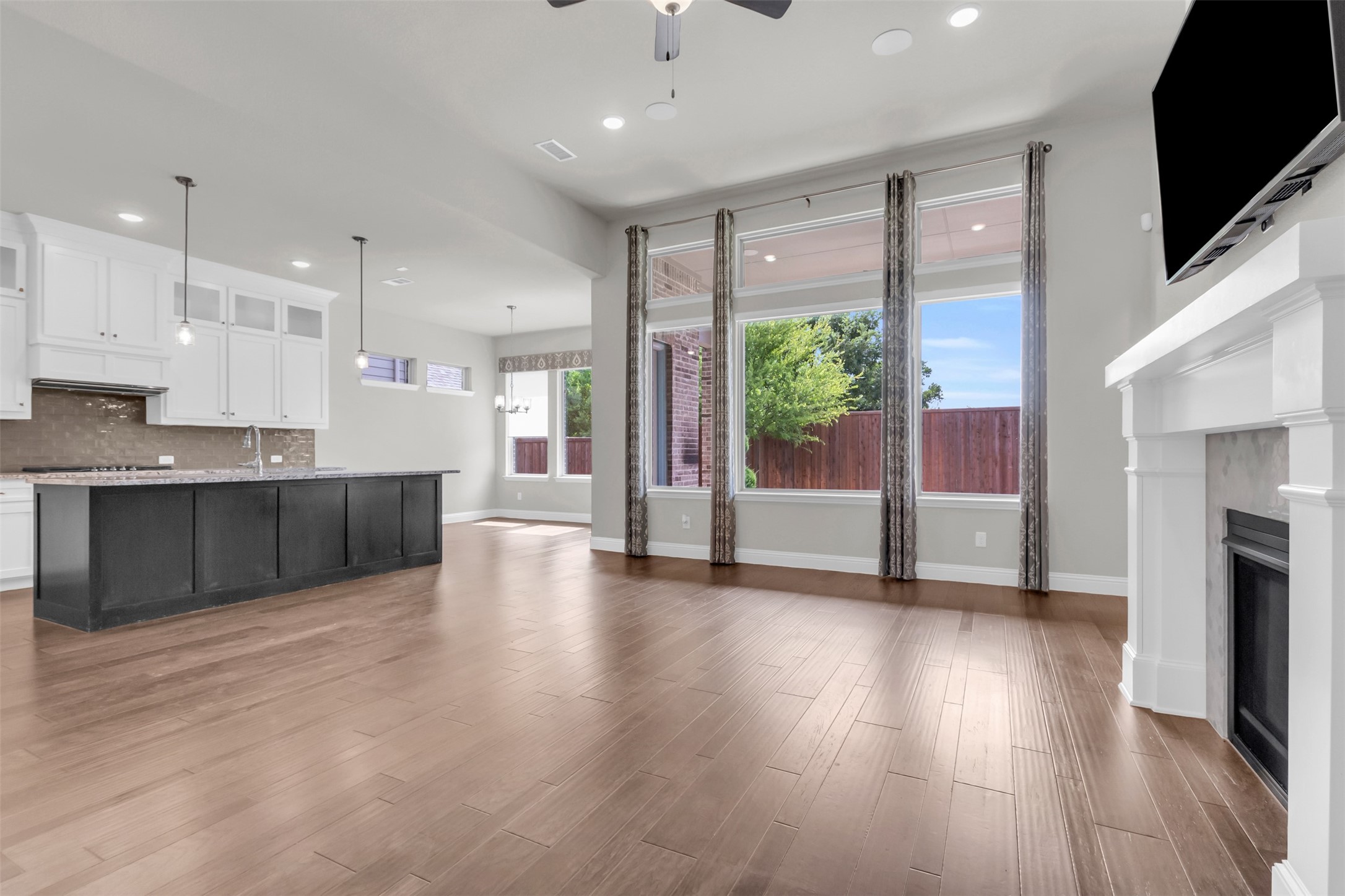 2409 Cross Oak Place