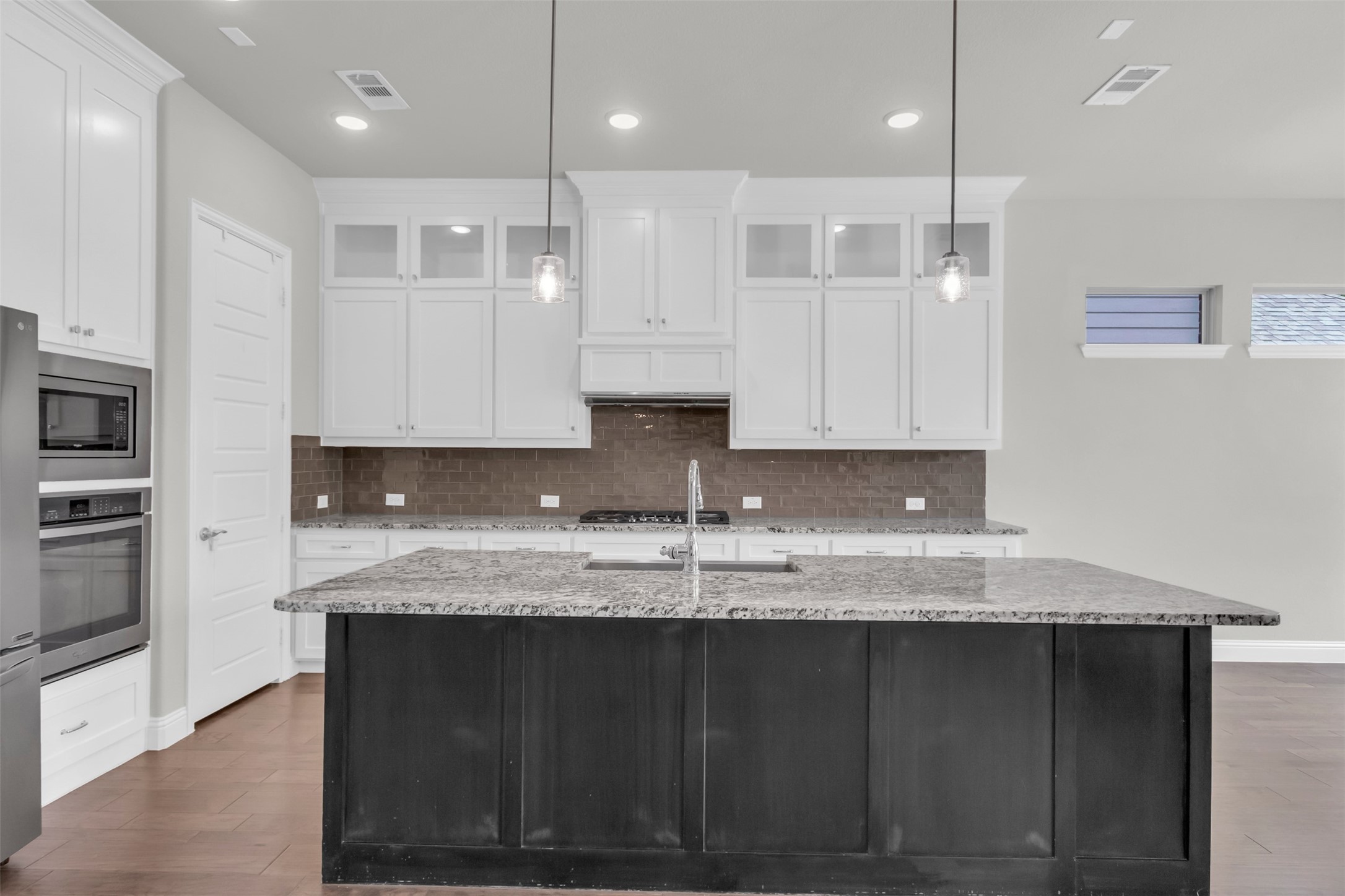2409 Cross Oak Place