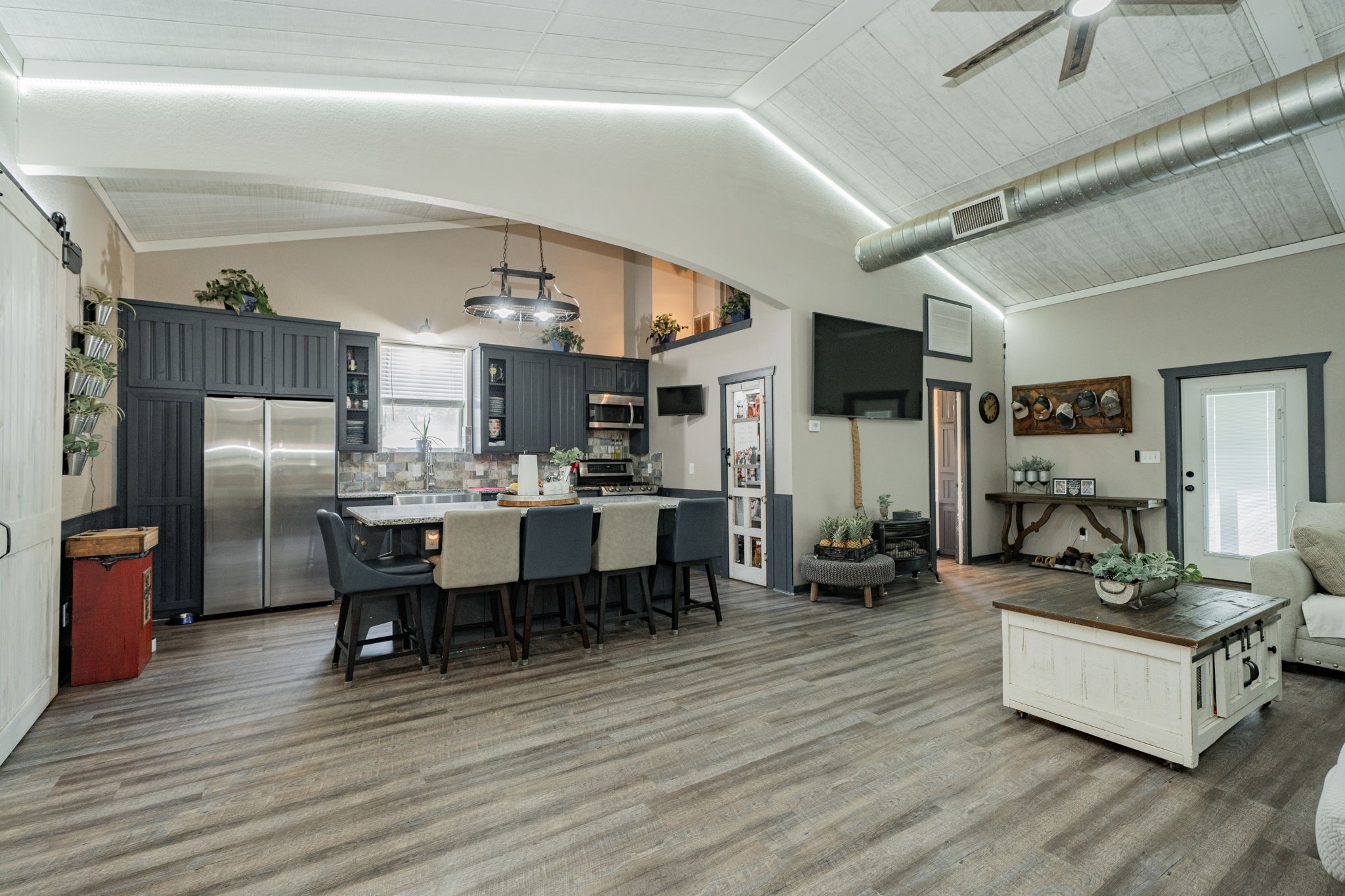 1047 County Road 5025