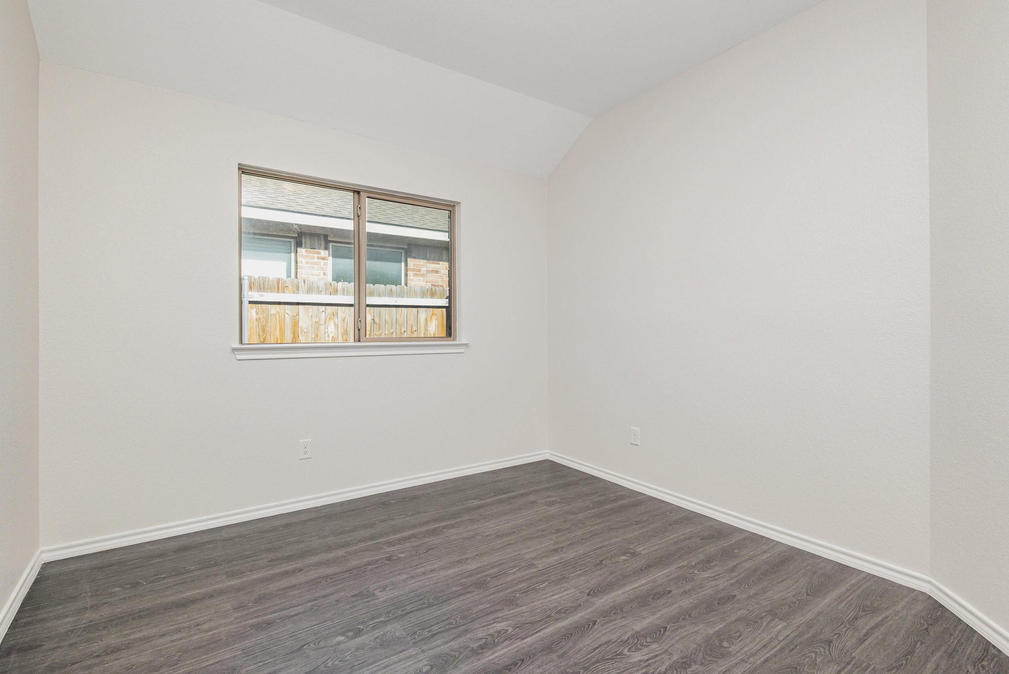 803 Bahar Court