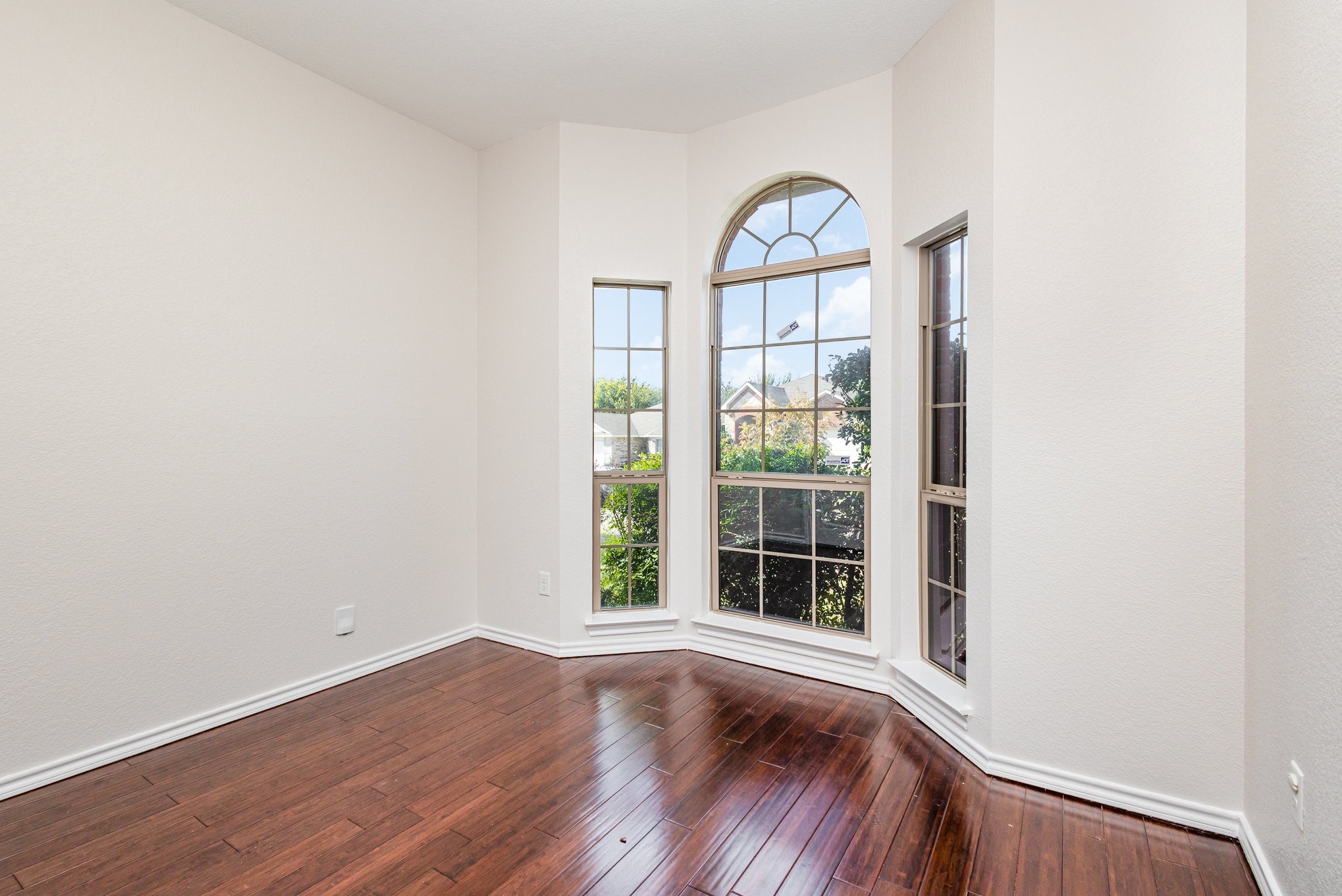 803 Bahar Court