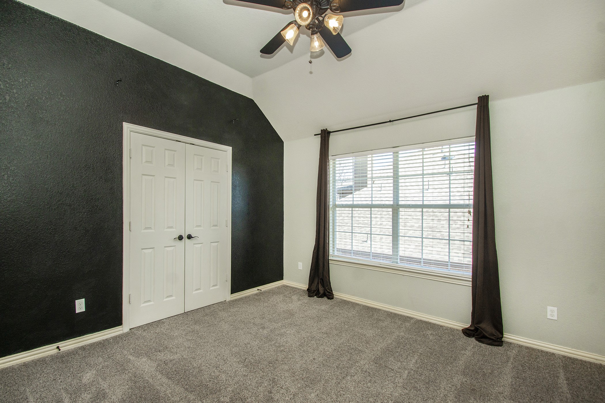 421 Long Cove Court