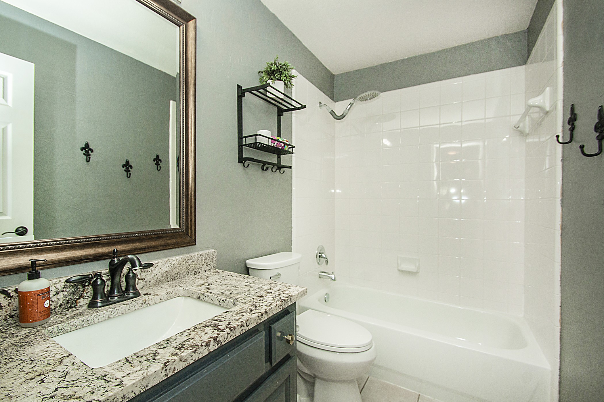 421 Long Cove Court