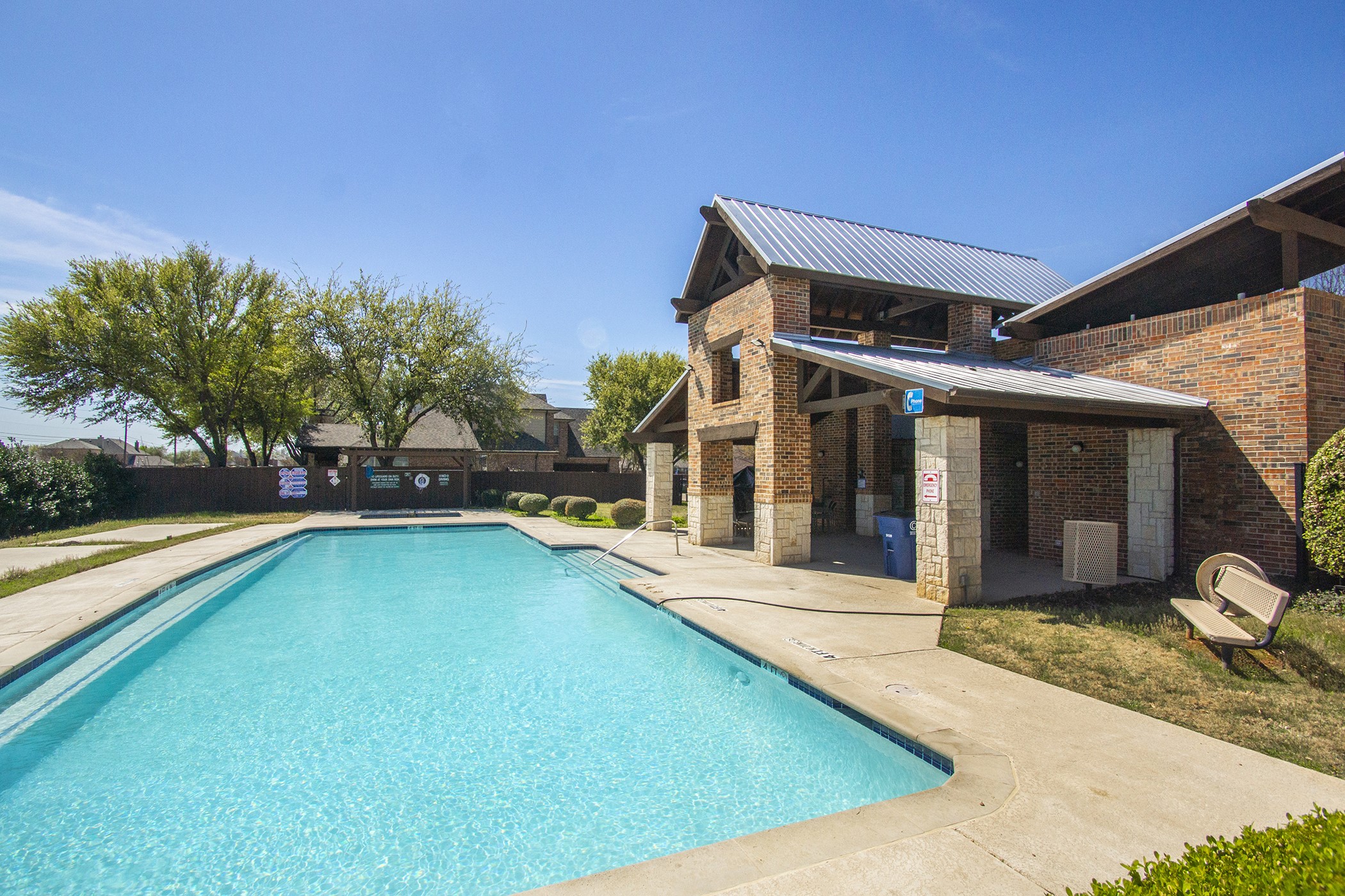 421 Long Cove Court