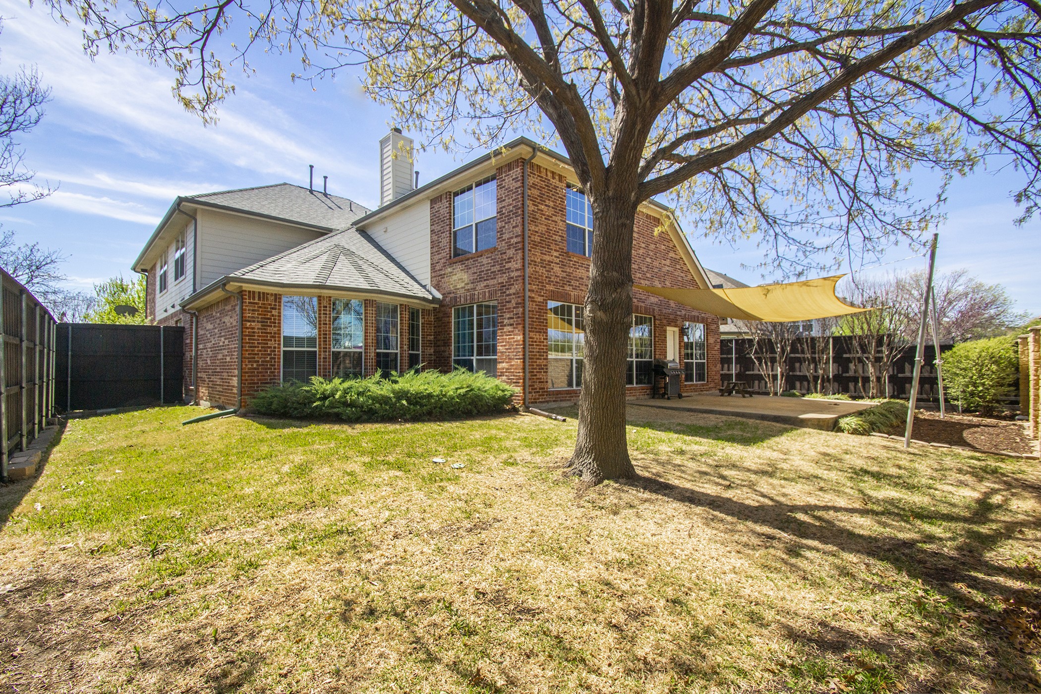 421 Long Cove Court