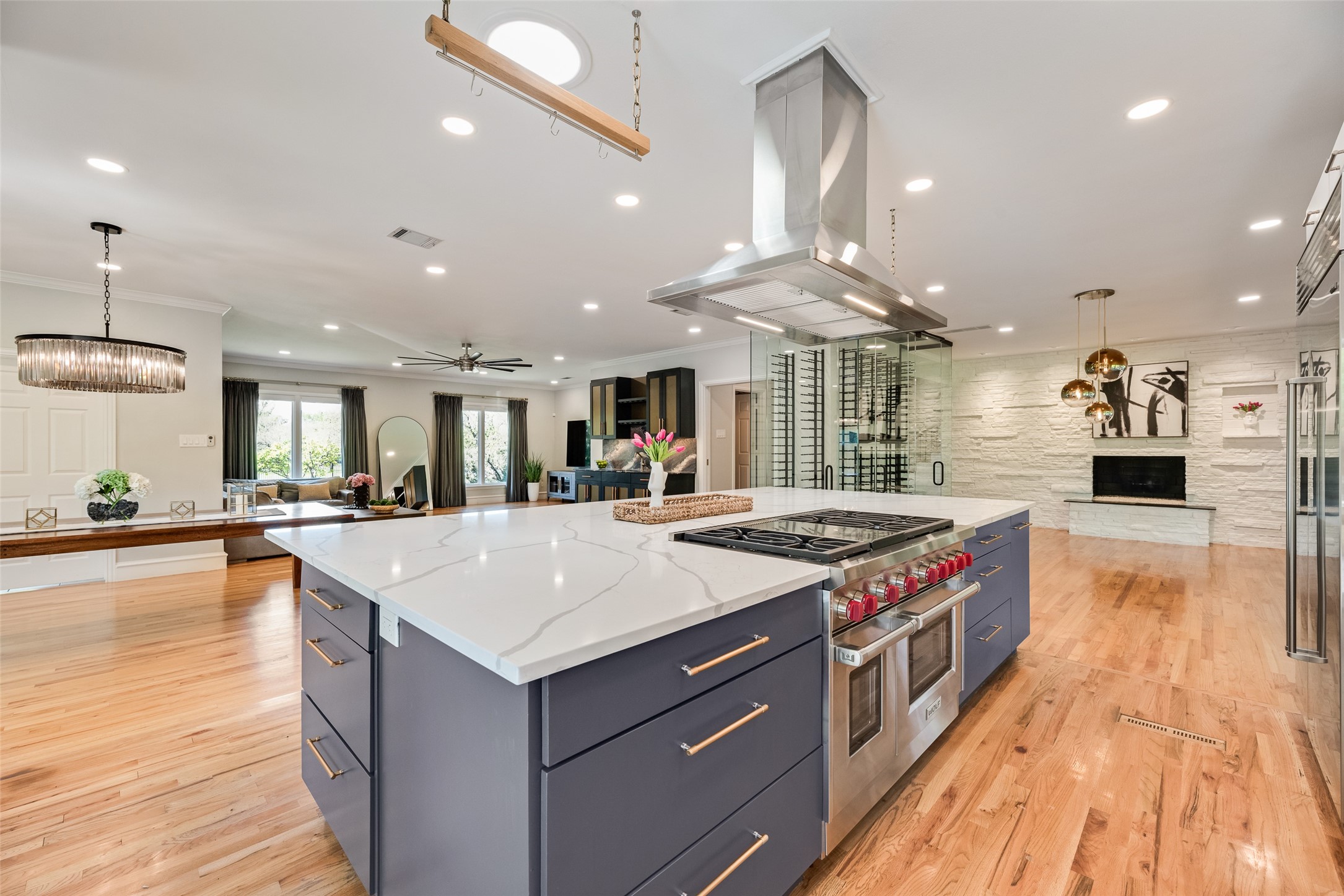 7037 Alpha Road