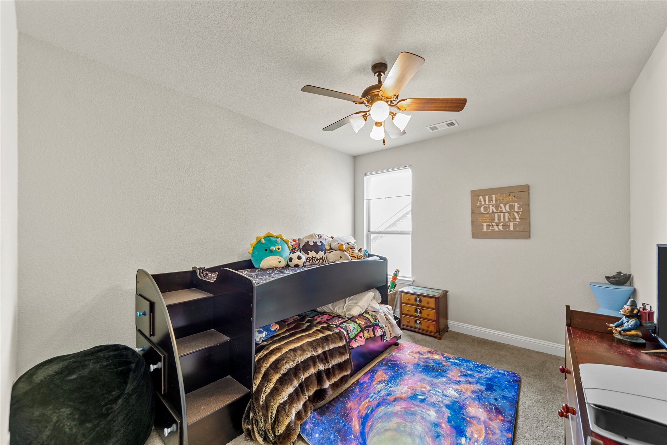 7017 St George S Drive