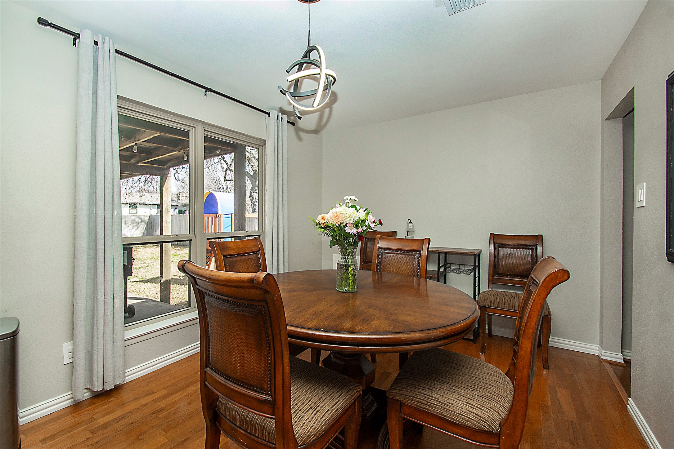 1250 Dalhart Drive