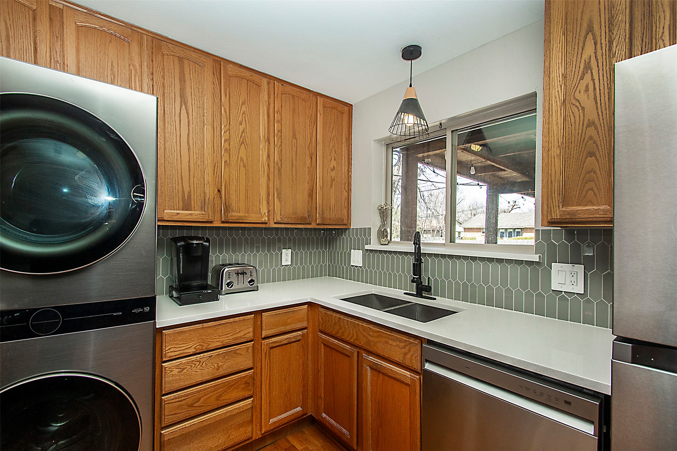 1250 Dalhart Drive