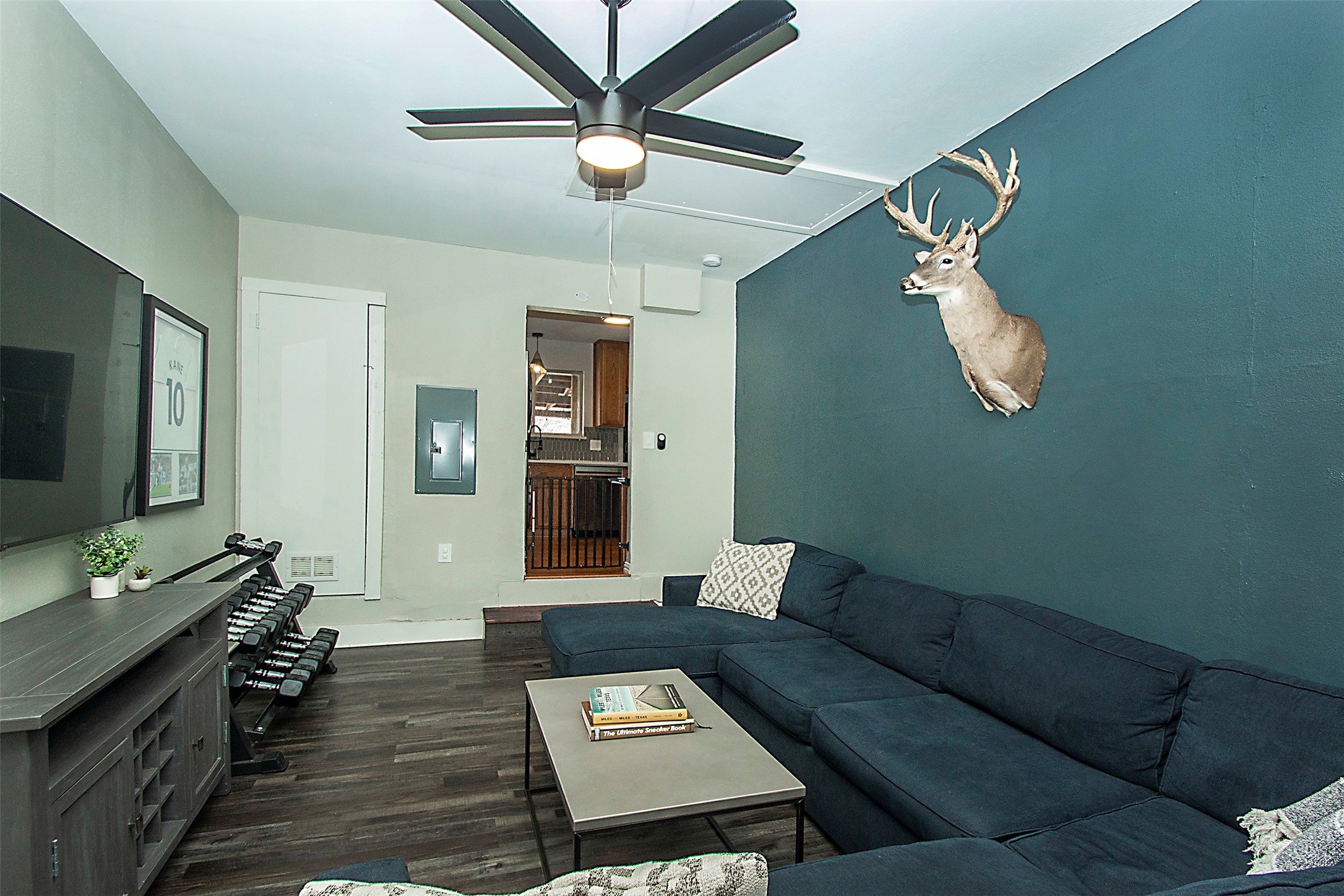 1250 Dalhart Drive