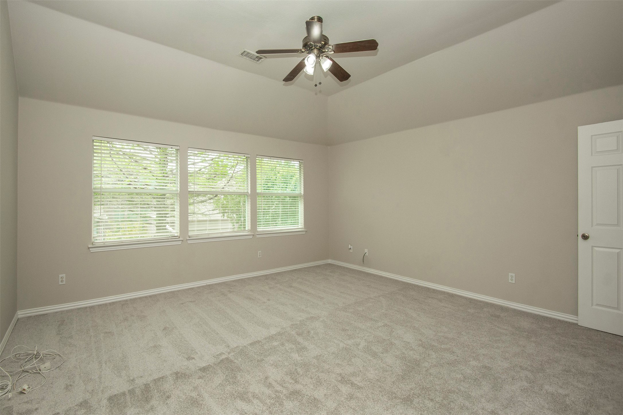 436 Arrowhead Drive