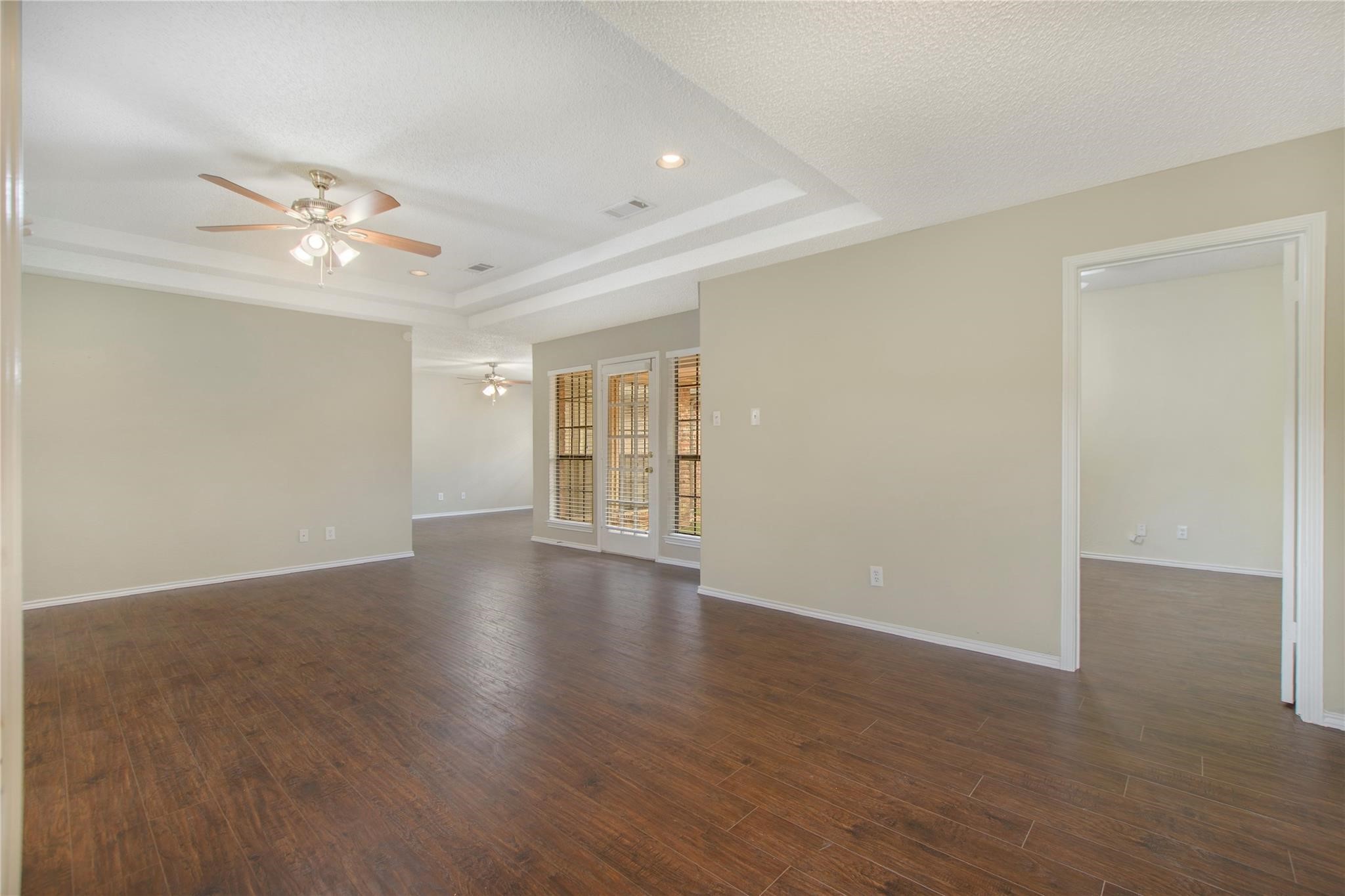 4115 San Mateo Drive