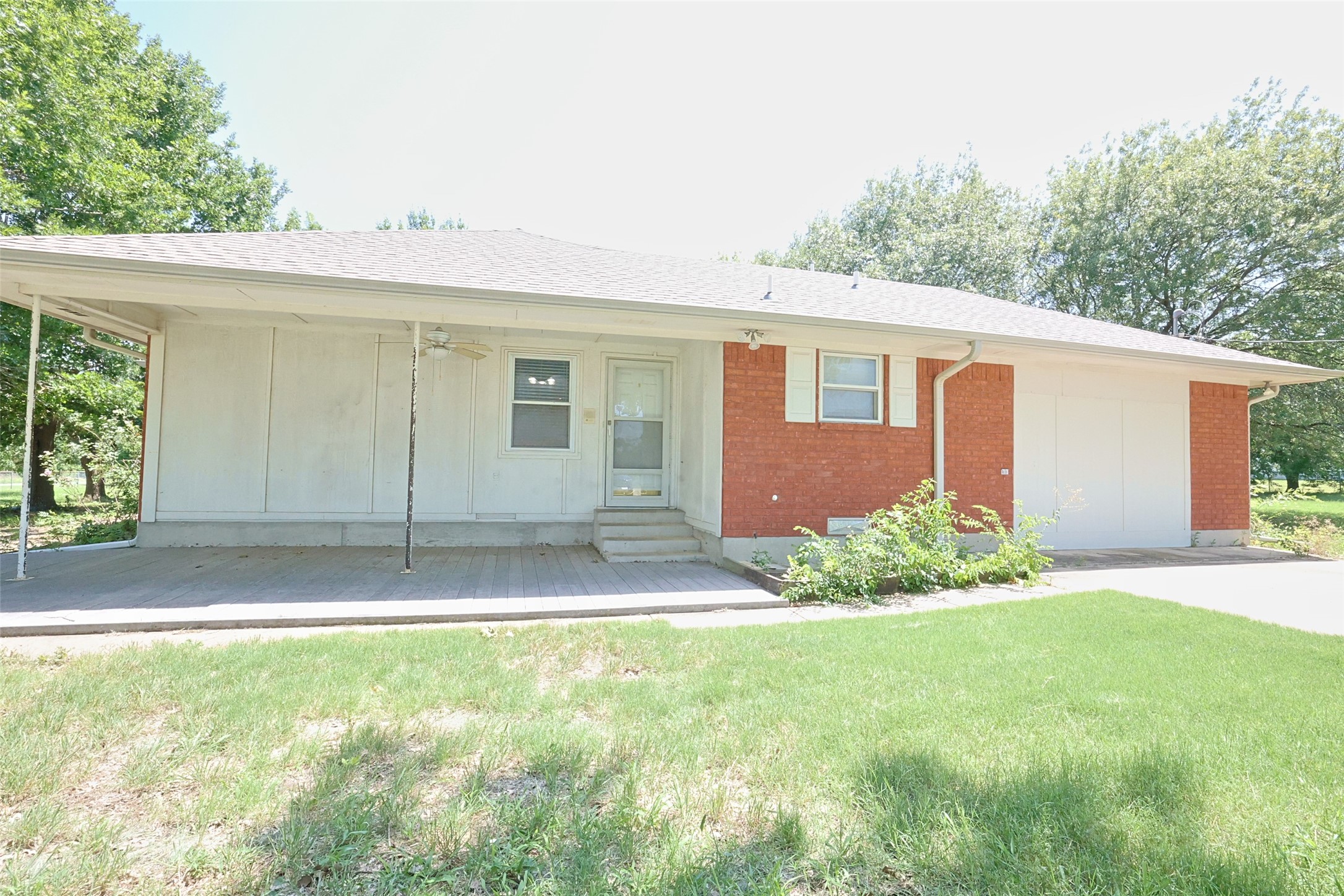 2550 W Lucas Road
