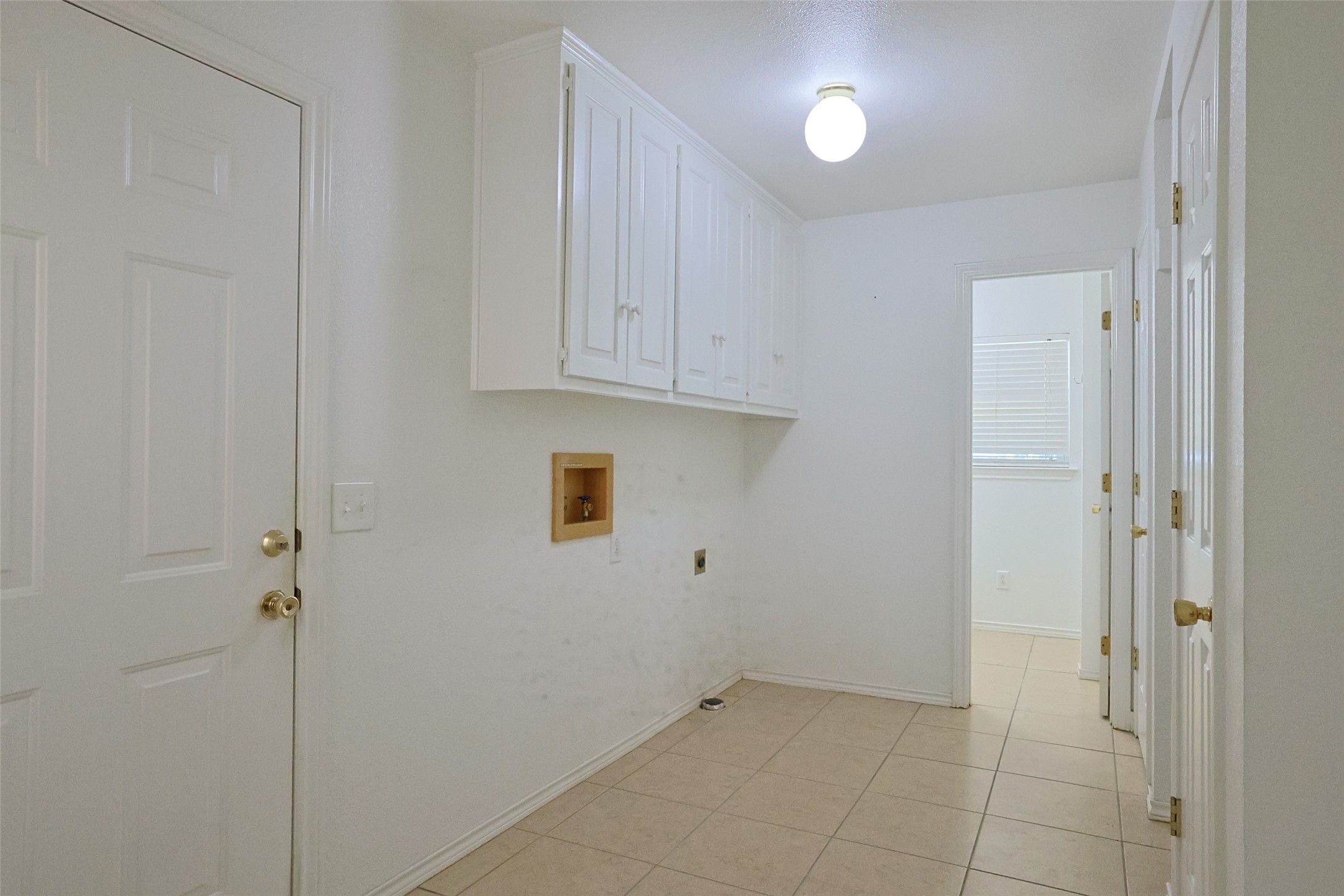 2550 W Lucas Road