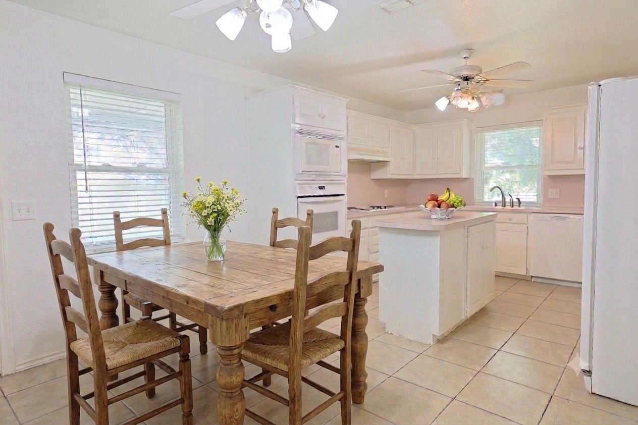 2550 W Lucas Road