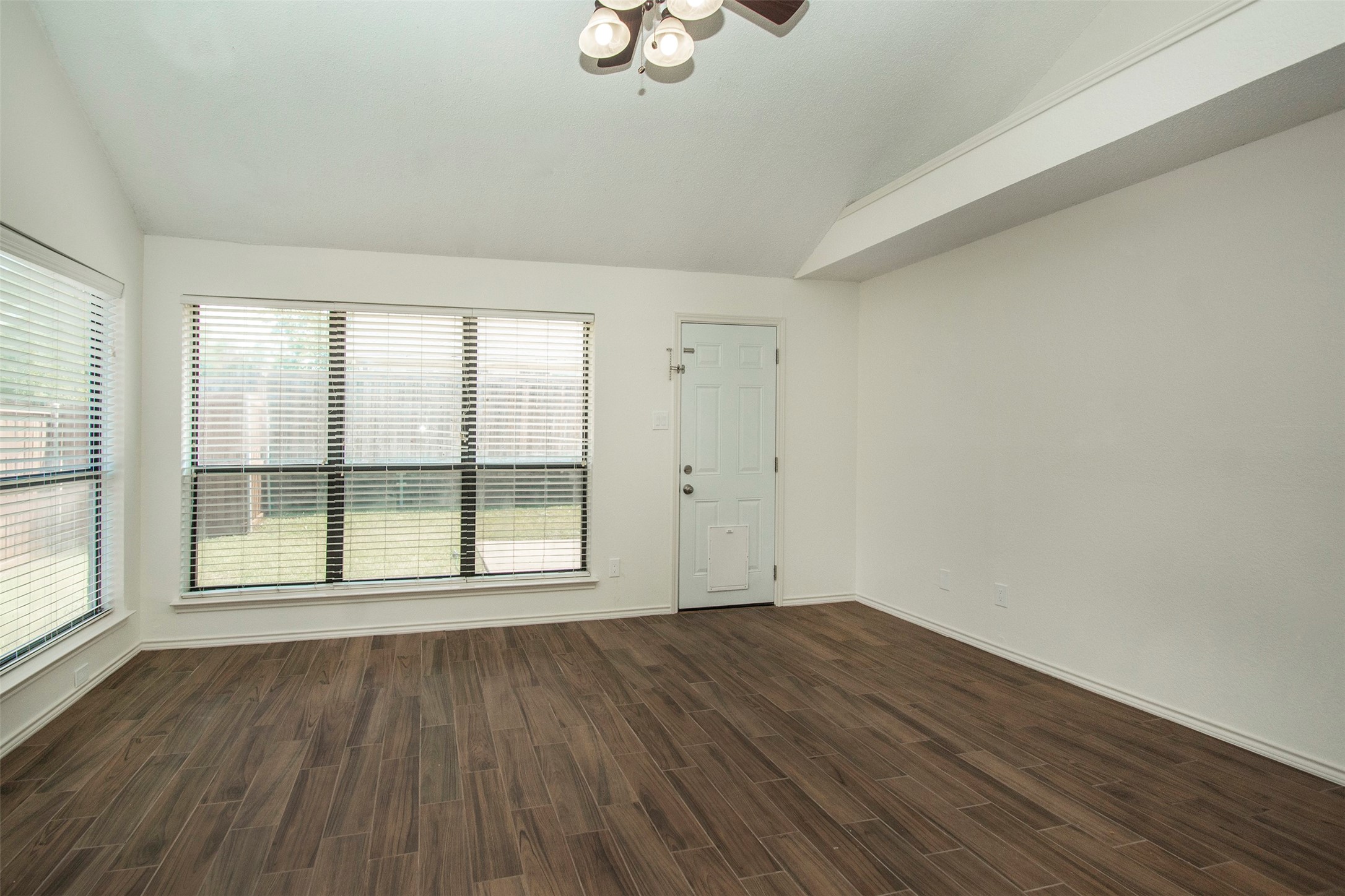 3800 Suffolk Lane
