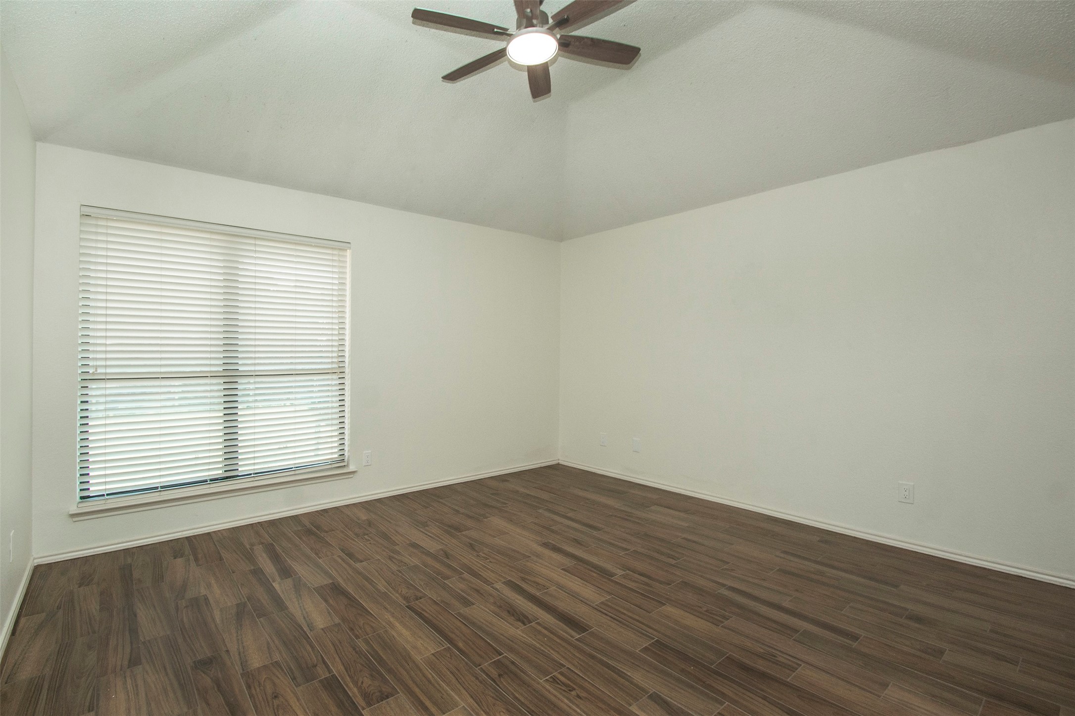 3800 Suffolk Lane
