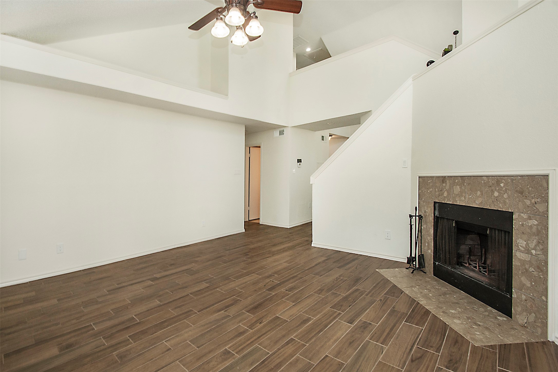 3800 Suffolk Lane