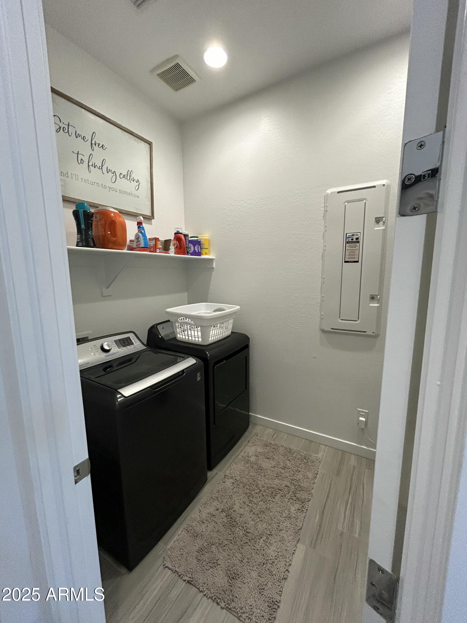 2507 N CASA GRANDE Avenue