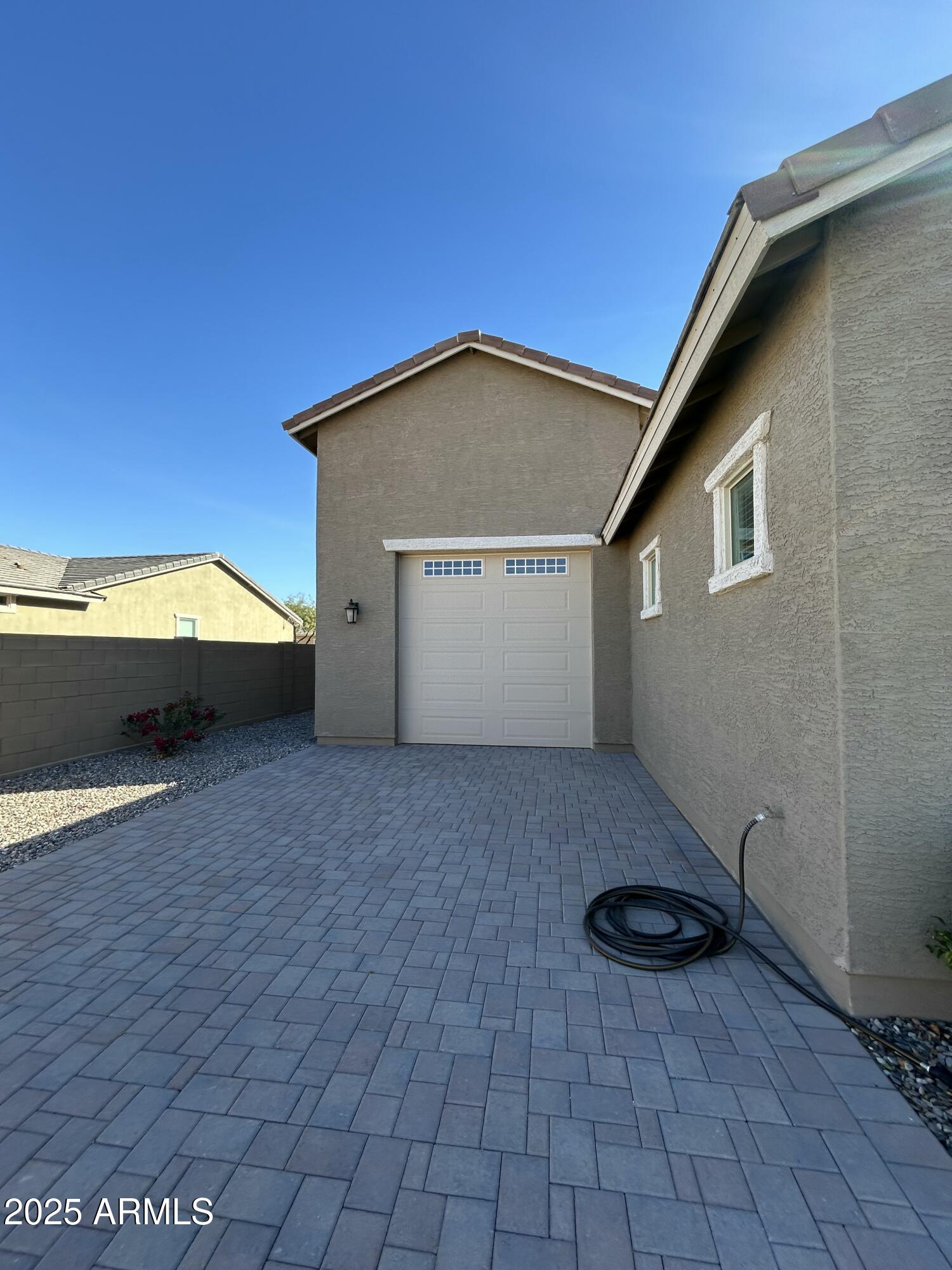 2507 N CASA GRANDE Avenue