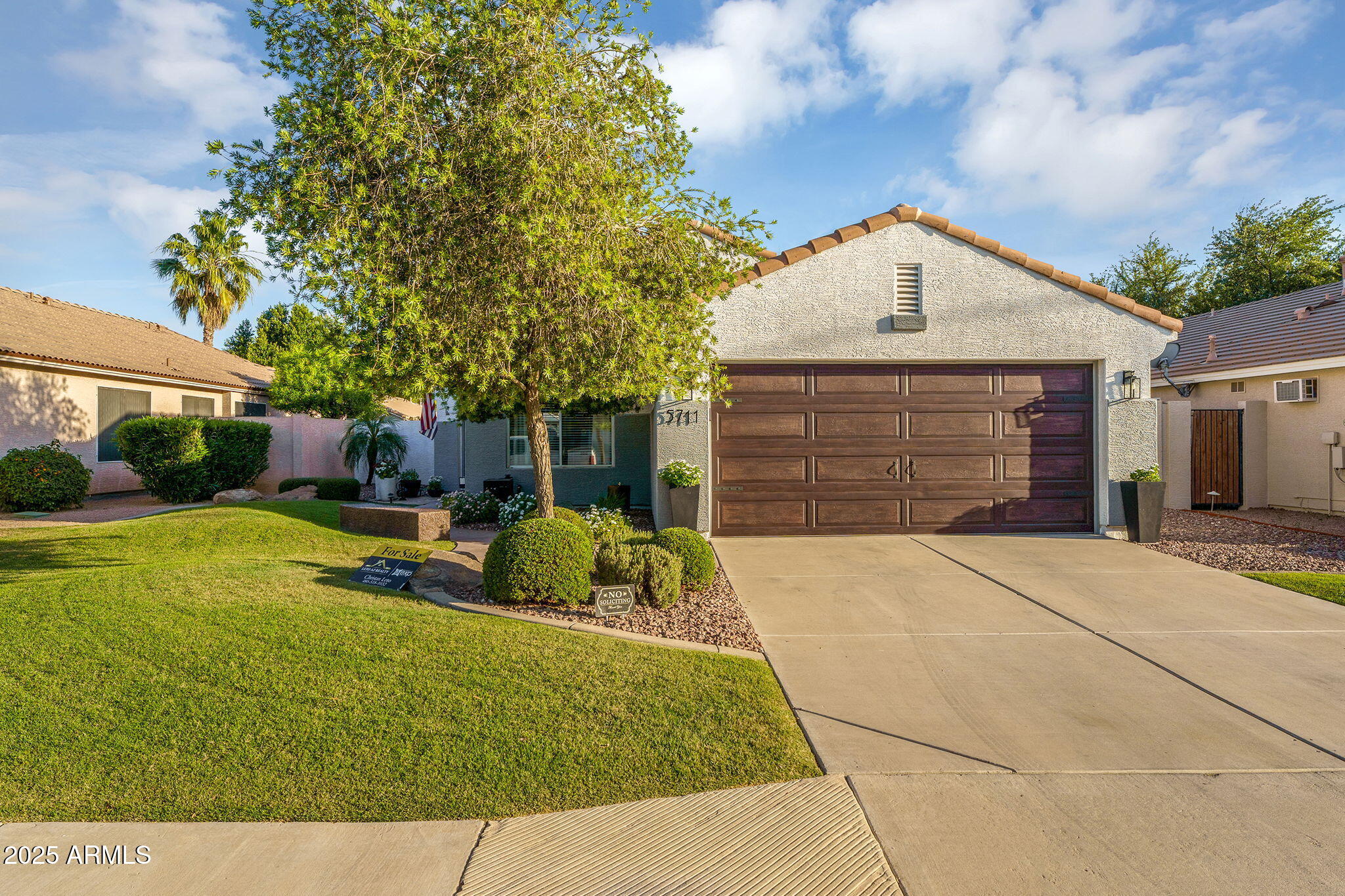 5711 E GABLE Avenue